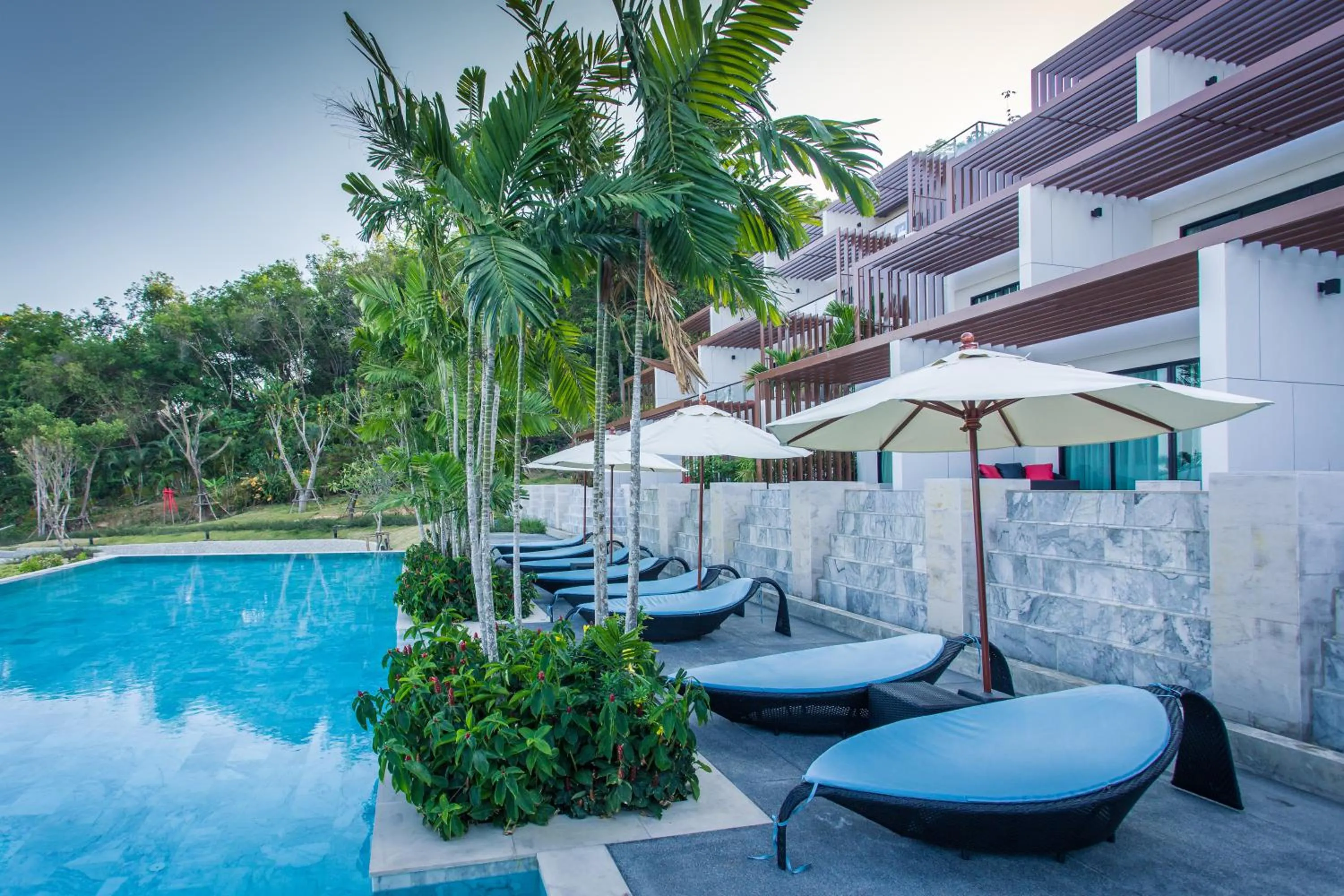 Swimming pool in Chalong Chalet Resort