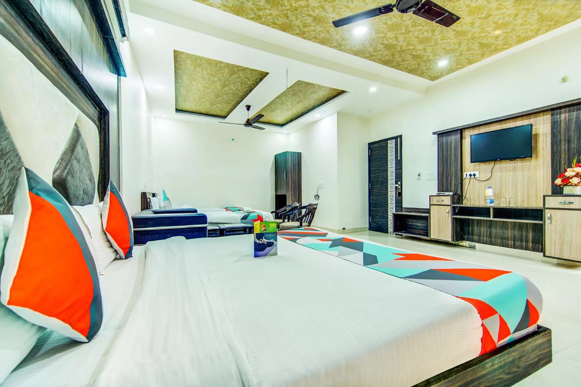 TV and multimedia in FabHotel KS