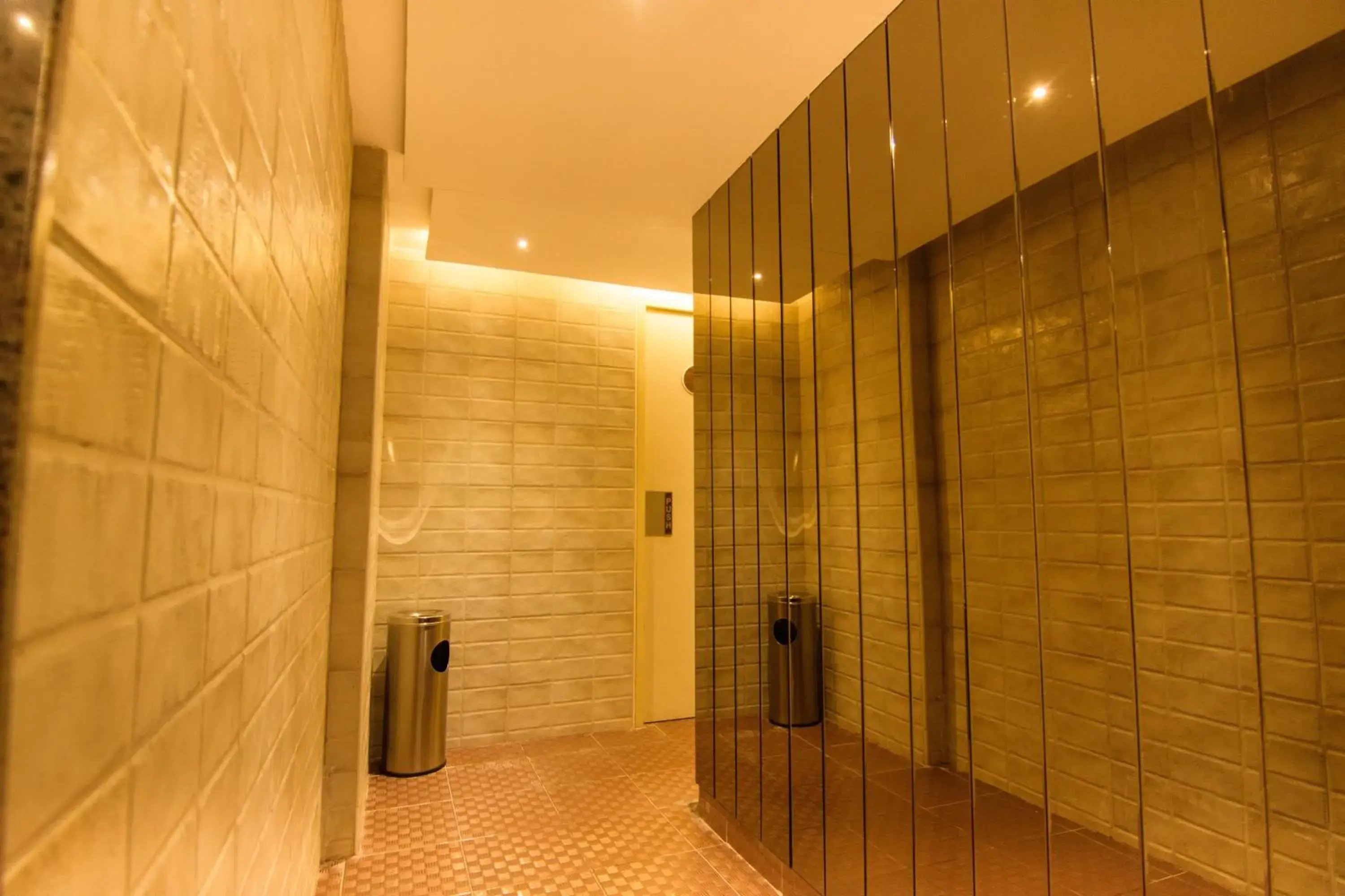 Floor plan, Bathroom in Roopa Elite