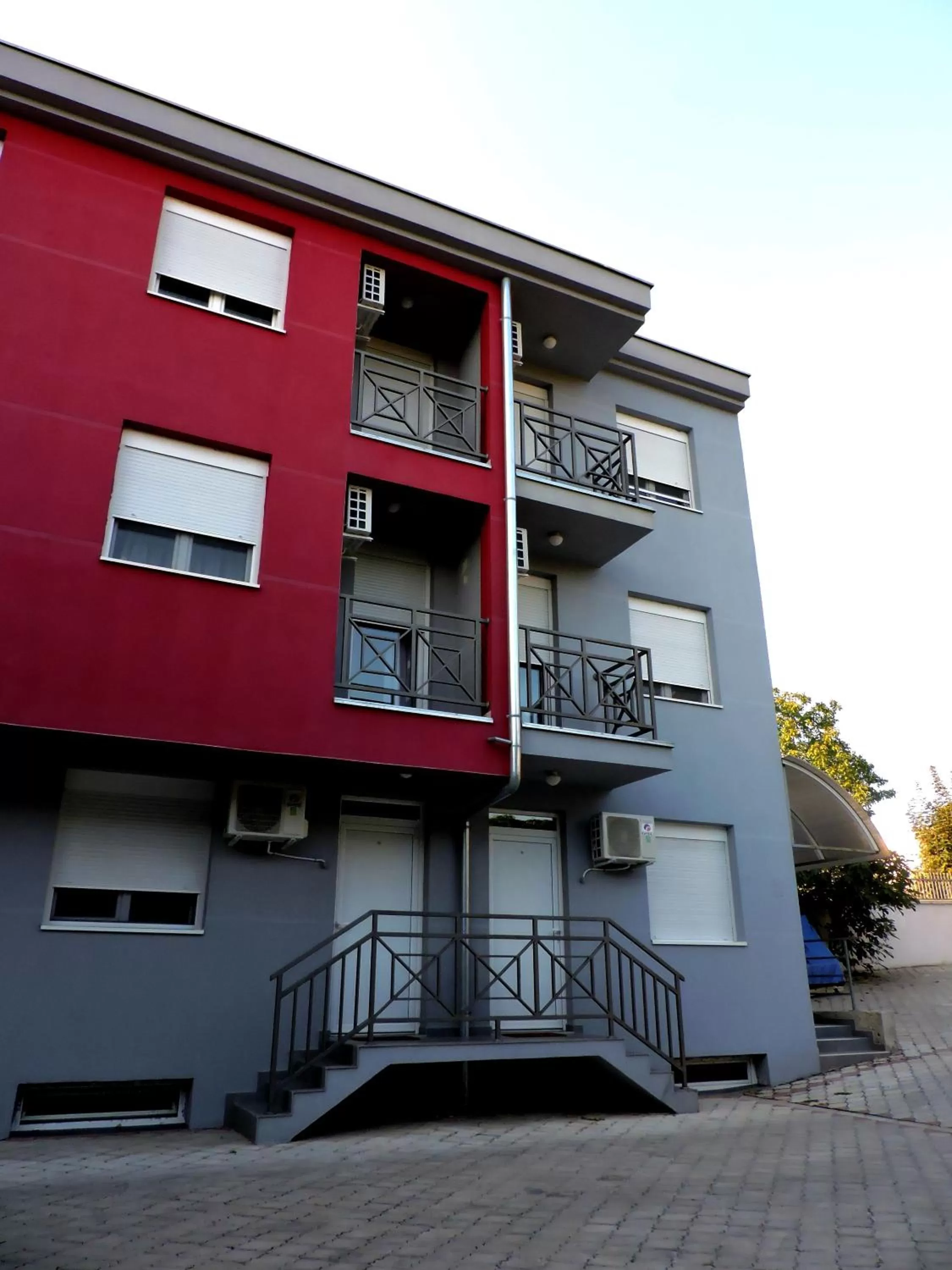 Property building in B&B Zmajevo Gnezdo 021