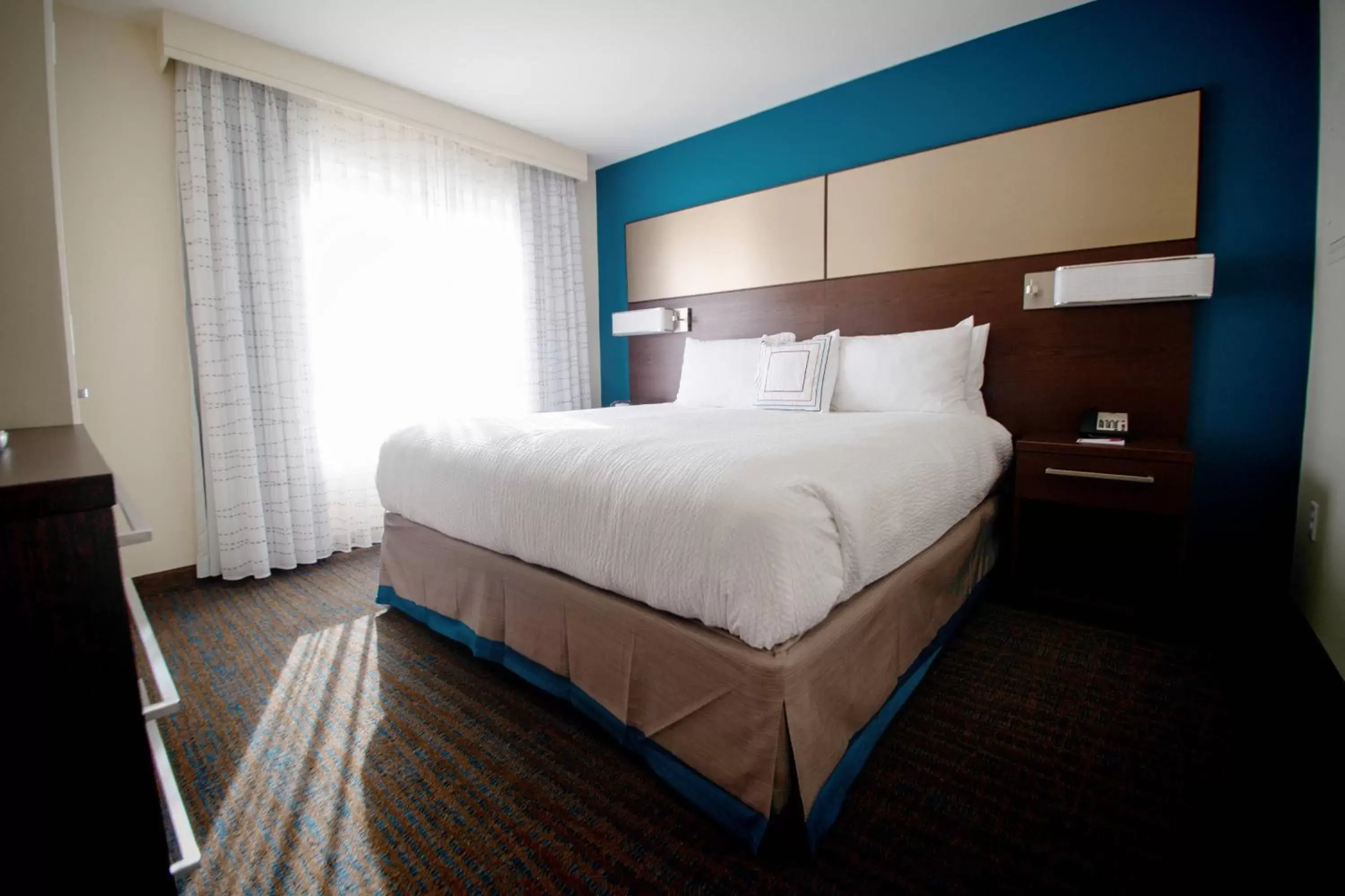 Bedroom, Bed in Residence Inn by Marriott Omaha West