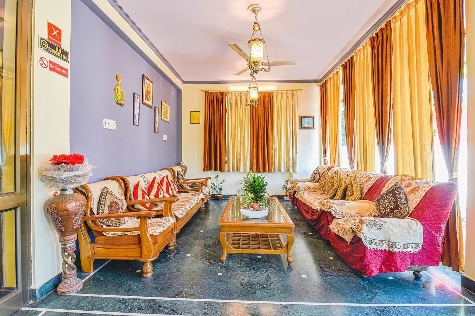 Seating Area in FabExpress Anuja