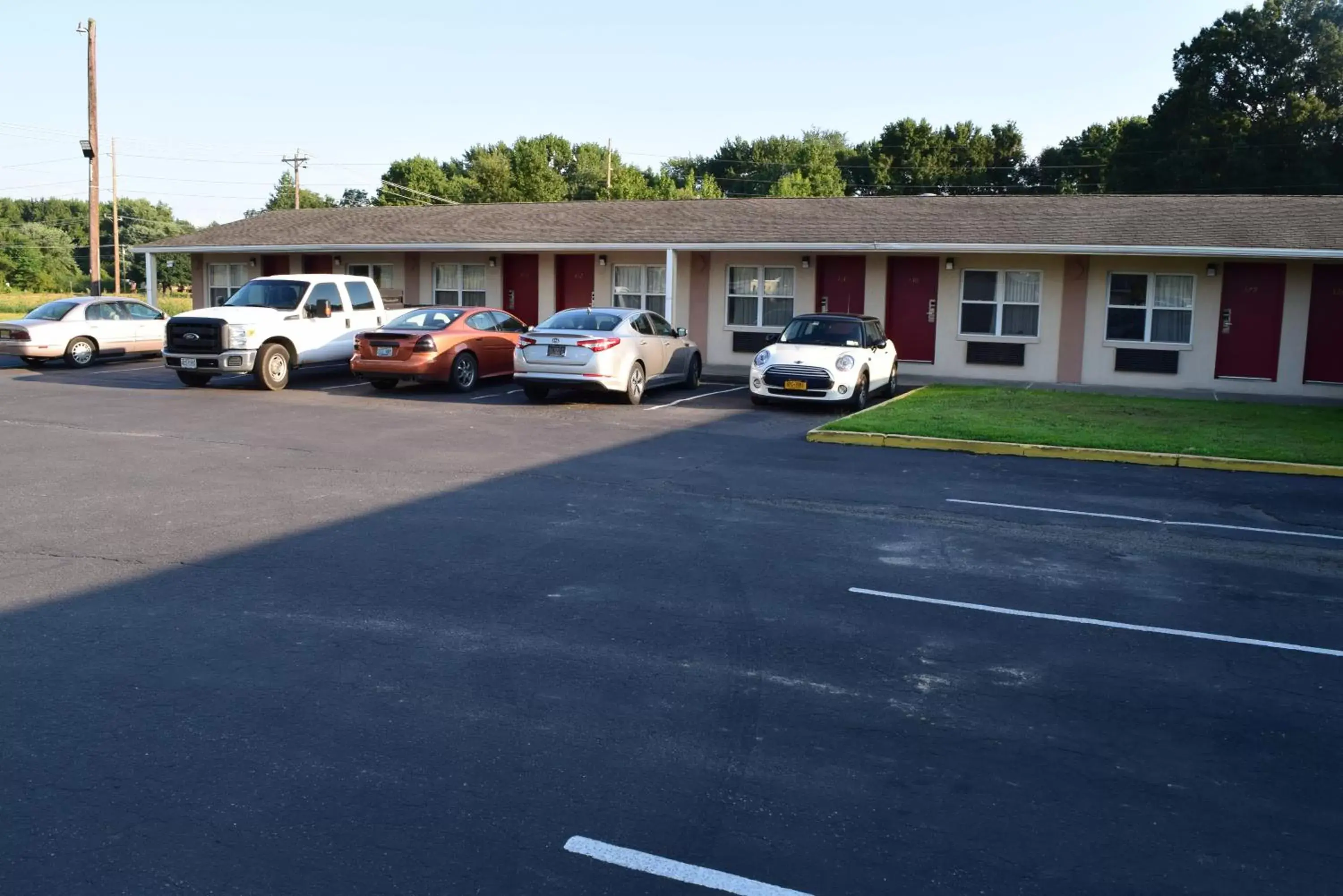 Other, Property Building in White Oaks Motel Pennsville/Carneys Point