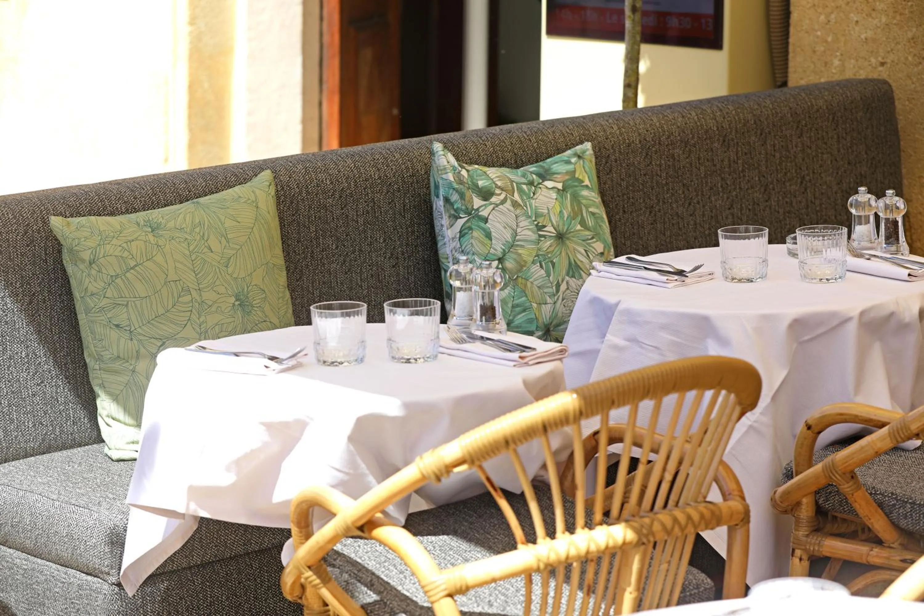 Restaurant/places to eat in Negrecoste Hôtel & Spa