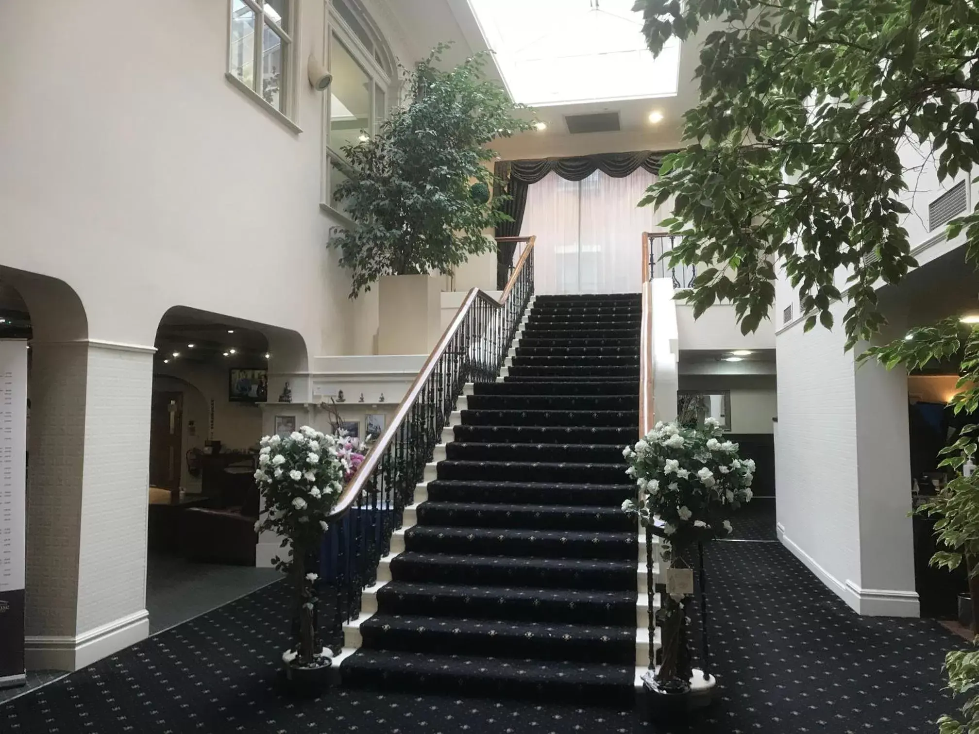 Lobby or reception in The Worcester Whitehouse Hotel Lobby or reception in The Worcester Whitehouse Hotel