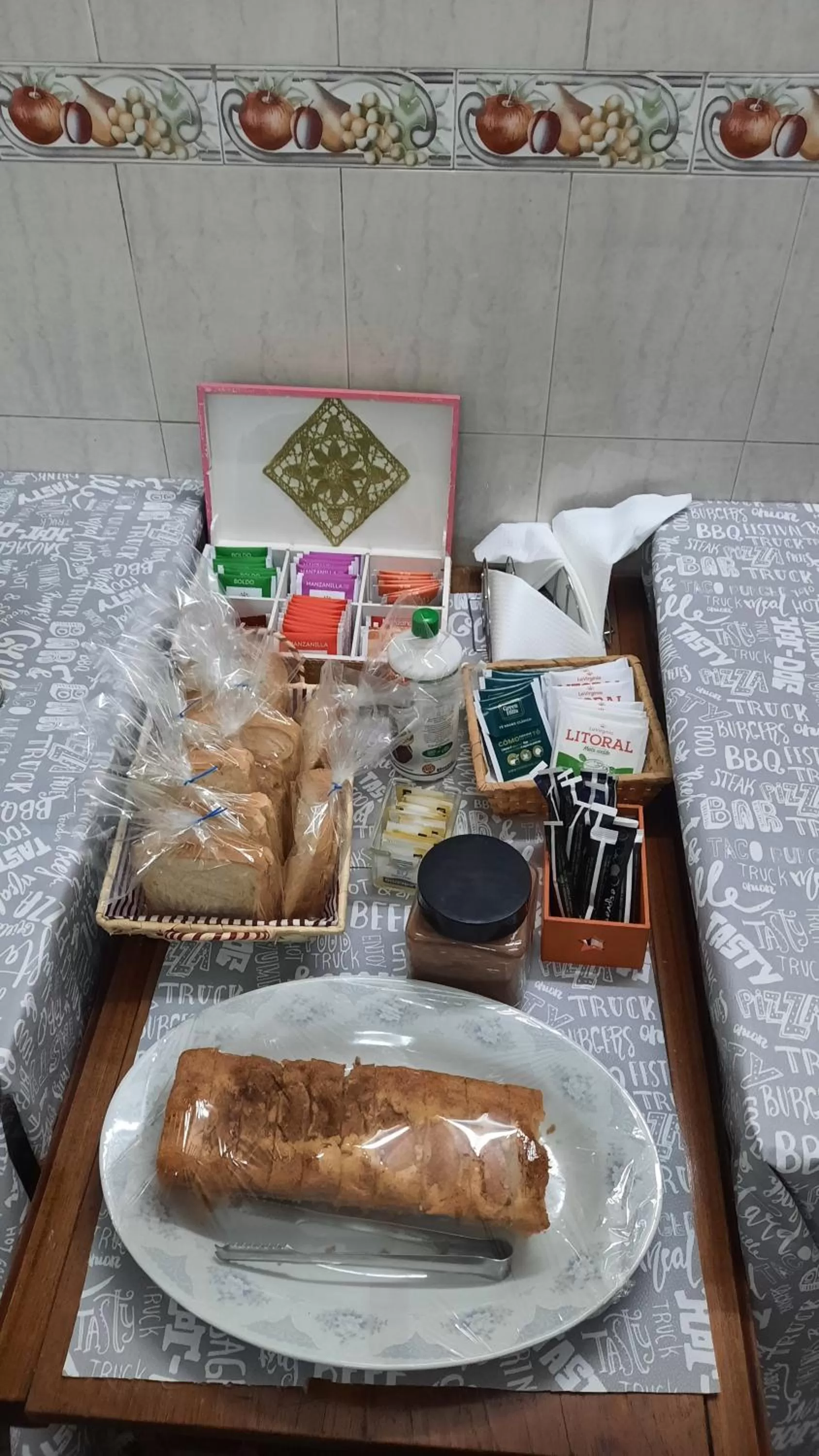 Breakfast in La Rojarilla