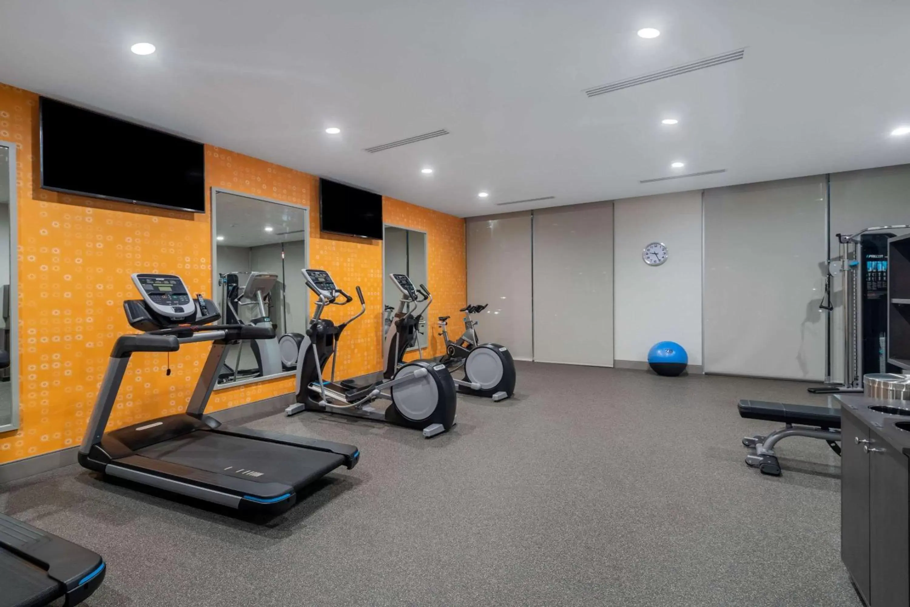 Activities, Fitness Center/Facilities in La Quinta Inn & Suites by Wyndham Tifton