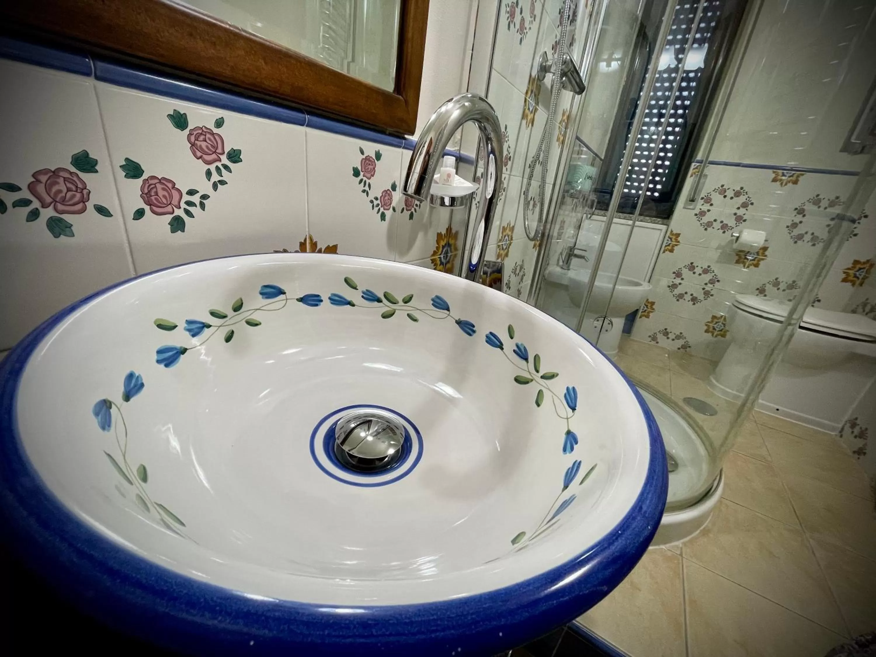 Bathroom in Hotel Le Ceramiche