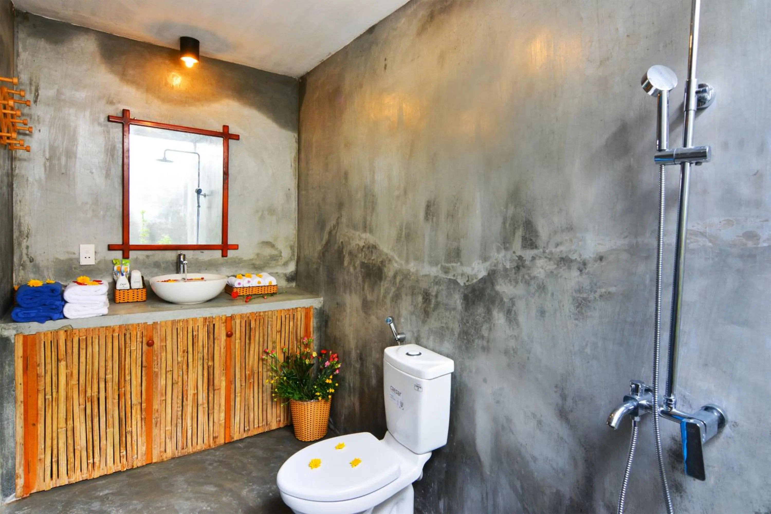 Bathroom in Local Beach Homestay