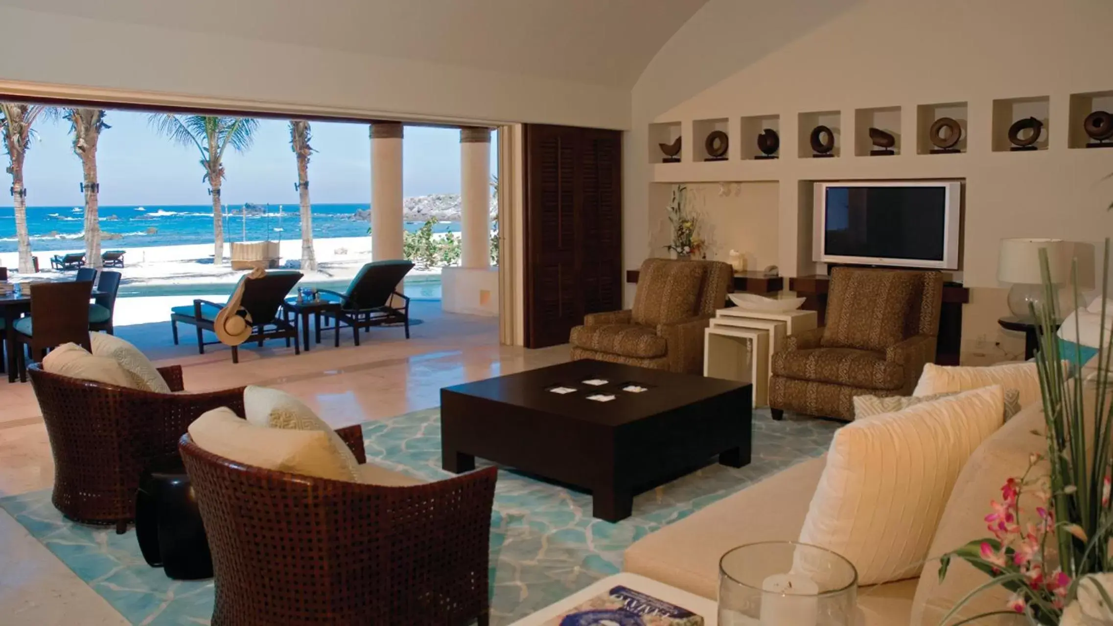Living room, Seating Area in Four Seasons Resort Punta Mita