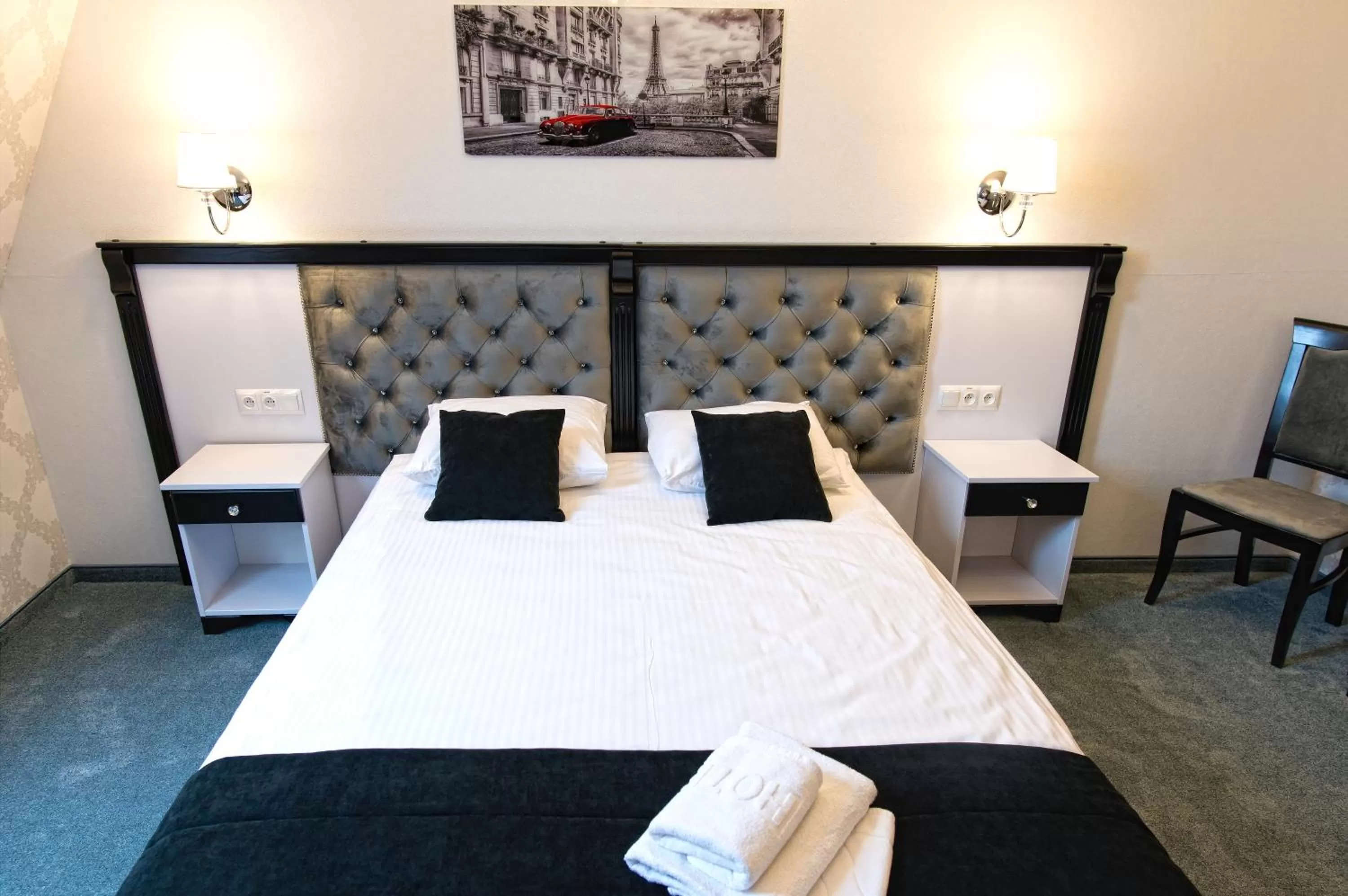 Photo of the whole room, Bed in Hotel Campari