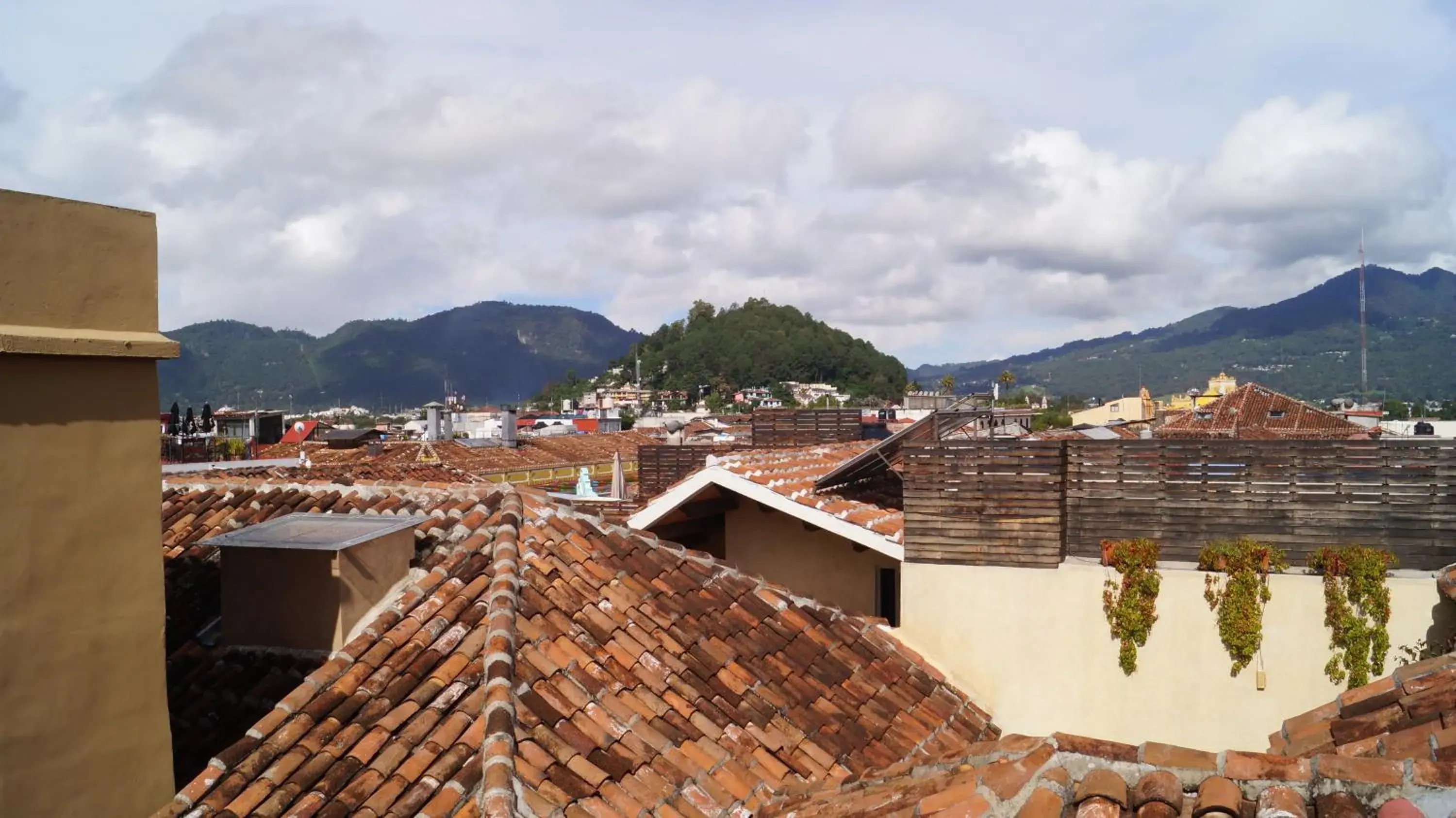 Neighbourhood, Mountain View in Hotel Casa Margarita