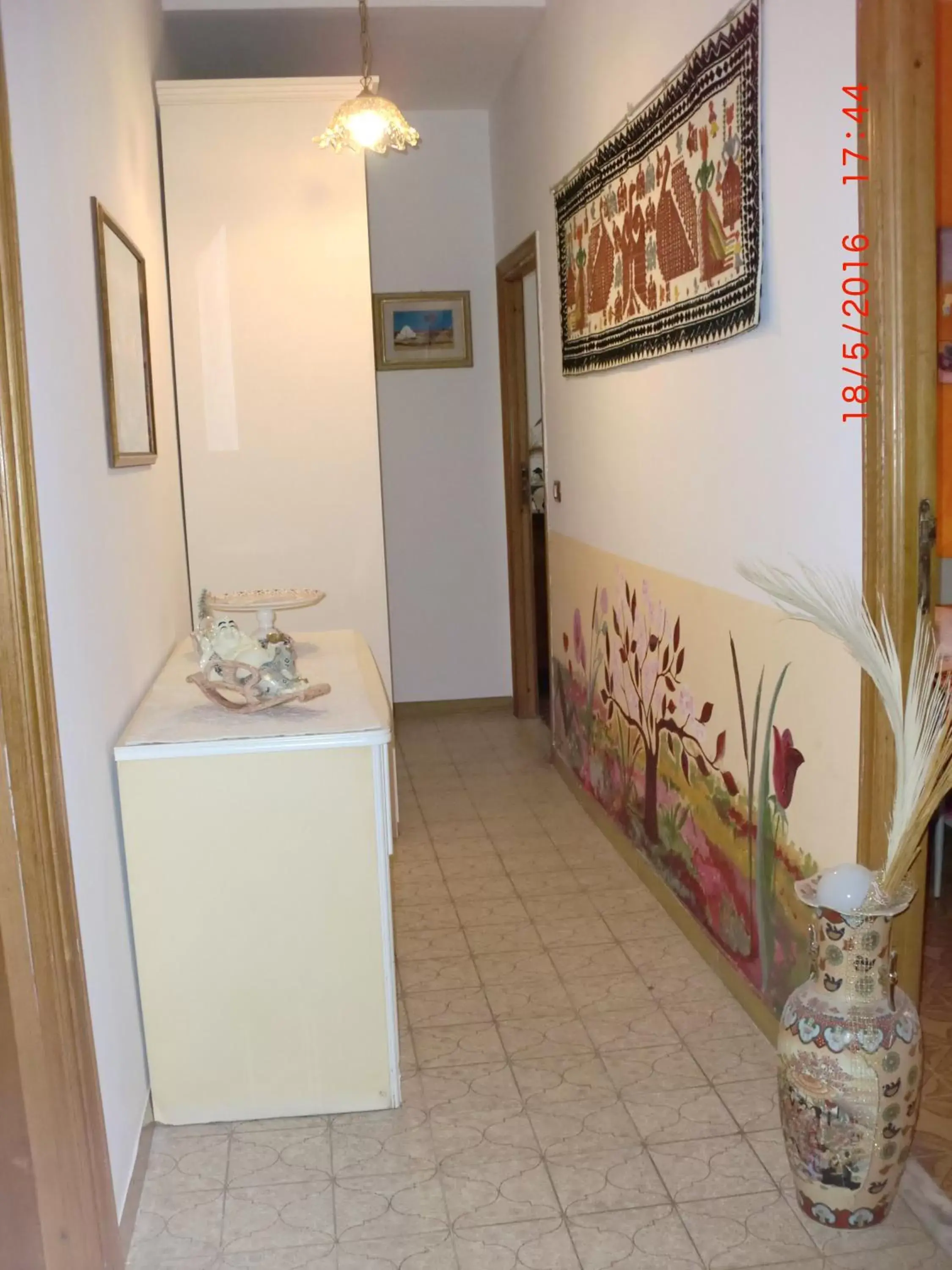 Lobby or reception, Kitchen/Kitchenette in B&B Il Giardinetto Alghero