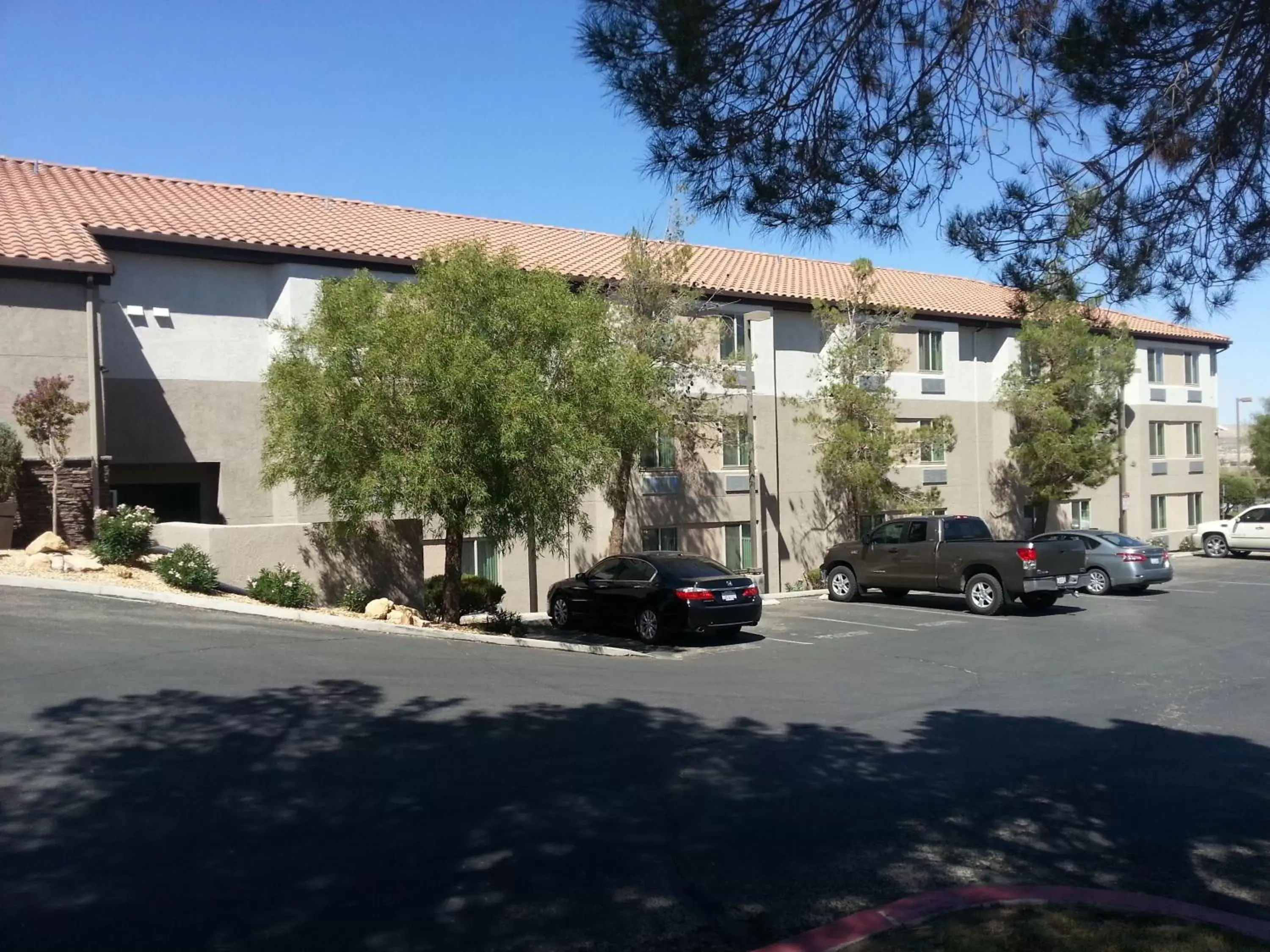 Property Building in Baymont by Wyndham Barstow Historic Route 66