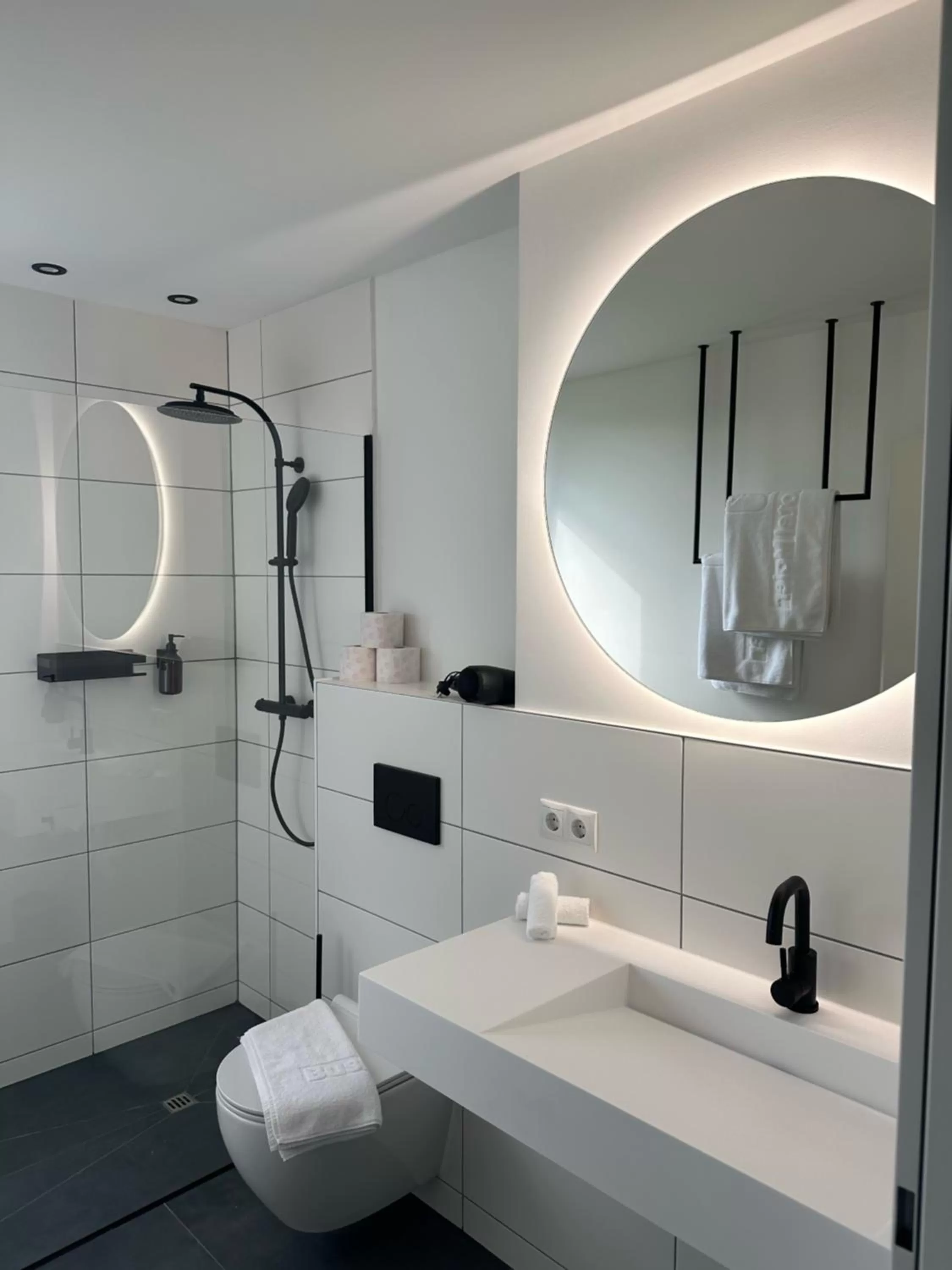 Bathroom in Village by Maier - kontaktloser Check-in