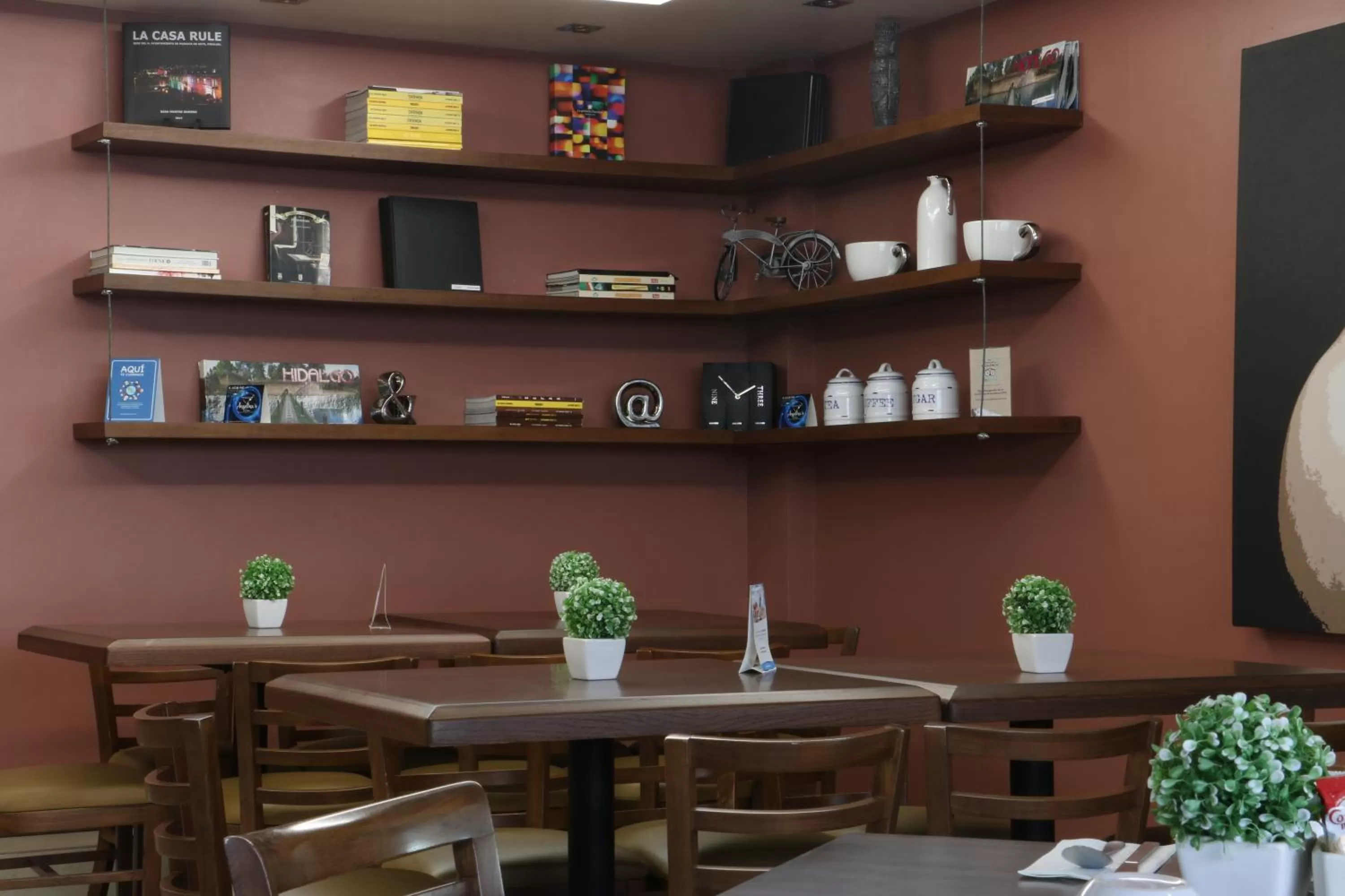 Area and facilities in Mision Express Pachuca