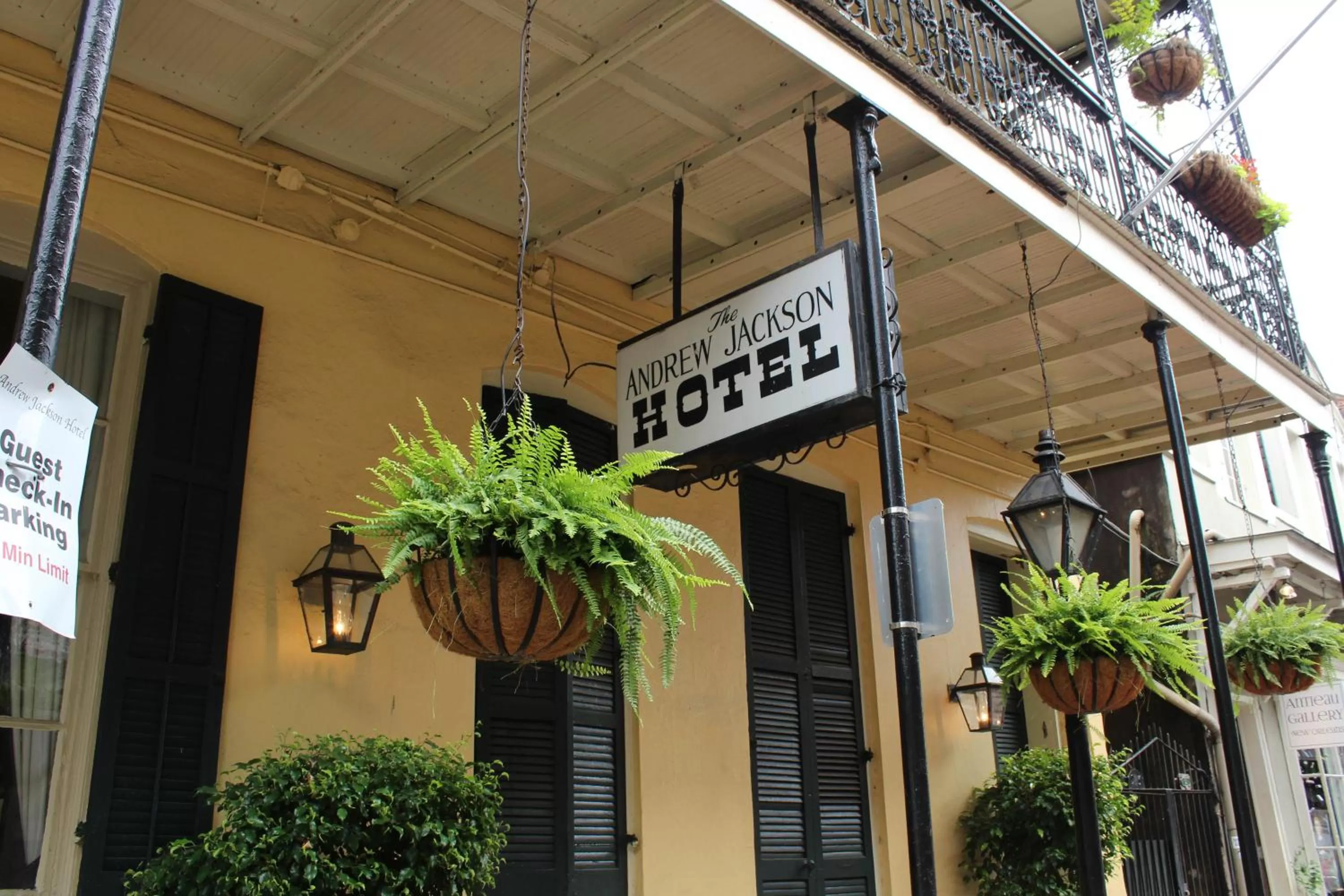 Property building in Andrew Jackson Hotel French Quarter