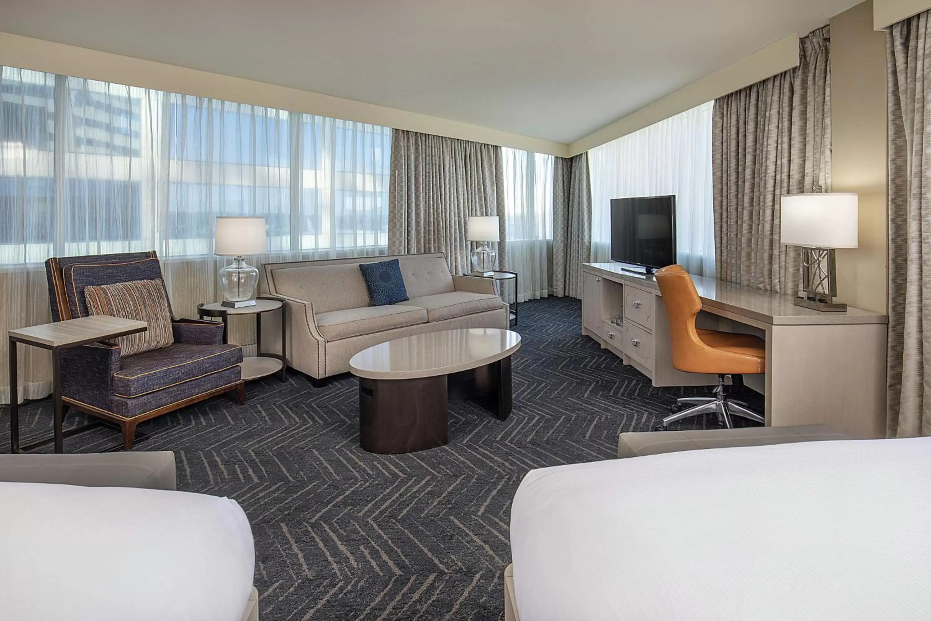 Photo of the whole room, Bed in DoubleTree by Hilton Hotel Nashville Downtown