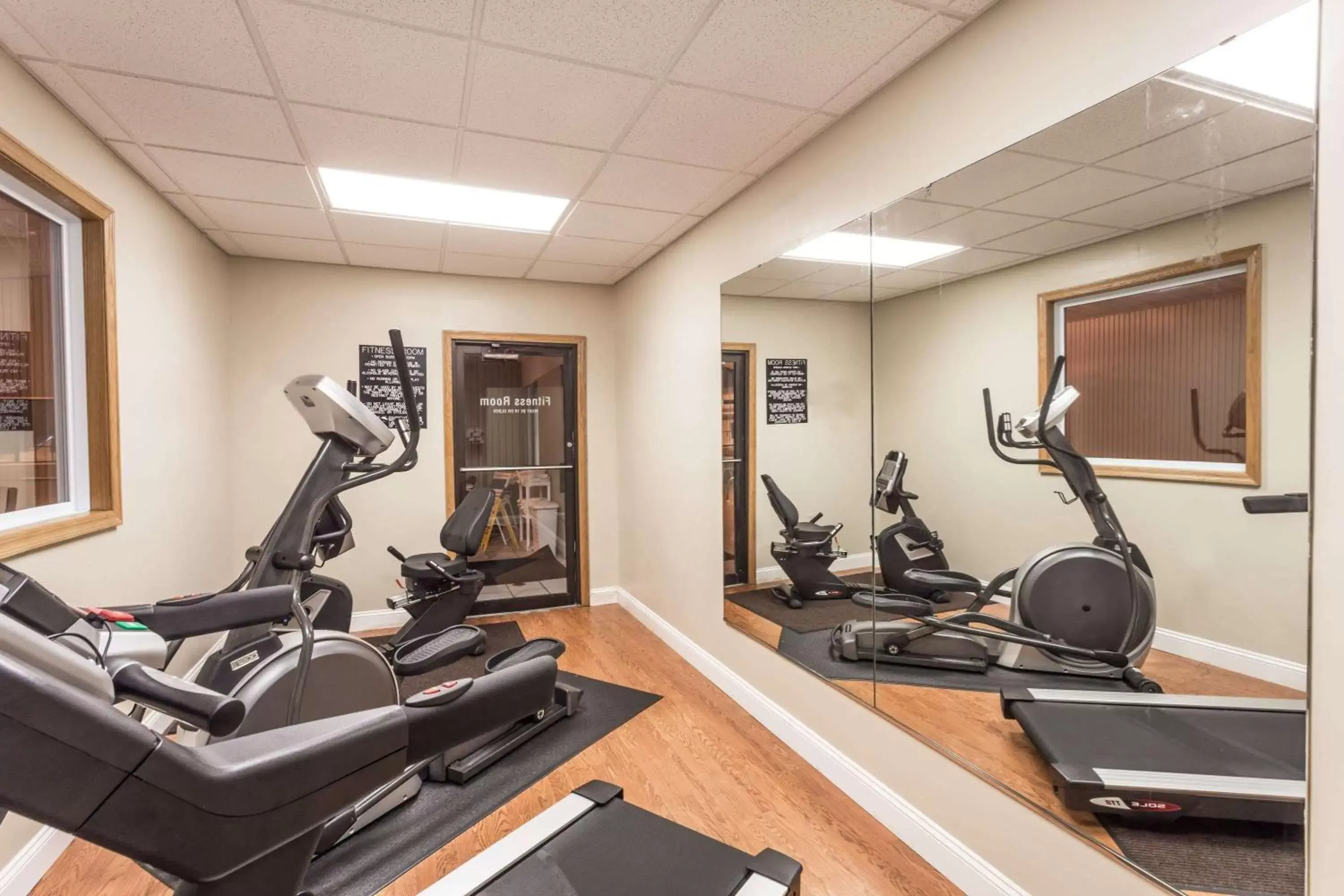 Spa and wellness centre/facilities, Fitness Center/Facilities in Super 8 by Wyndham Gallipolis Pt Pleasant Area