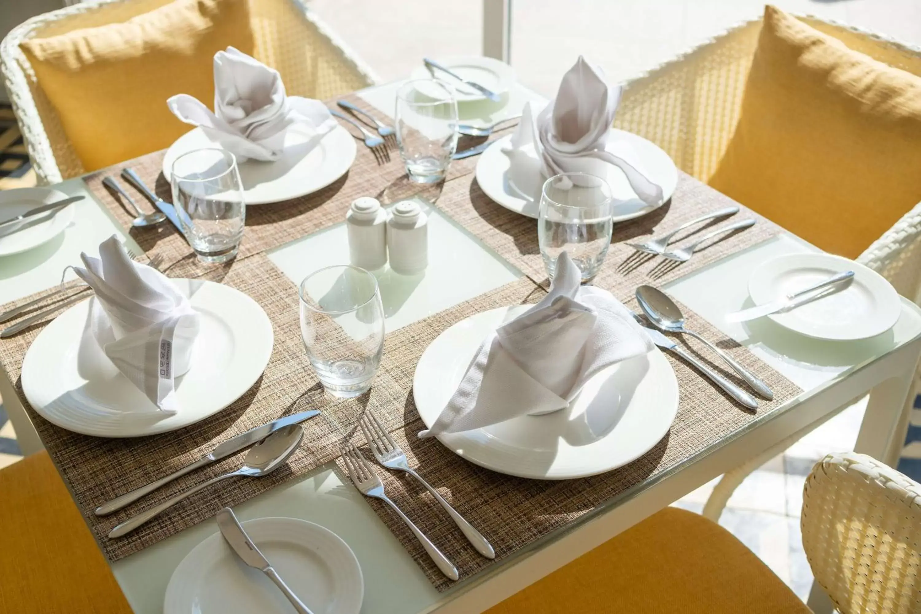 Restaurant/places to eat in DoubleTree by Hilton Mazatlan, SIN Restaurant/places to eat in DoubleTree by Hilton Mazatlan, SIN