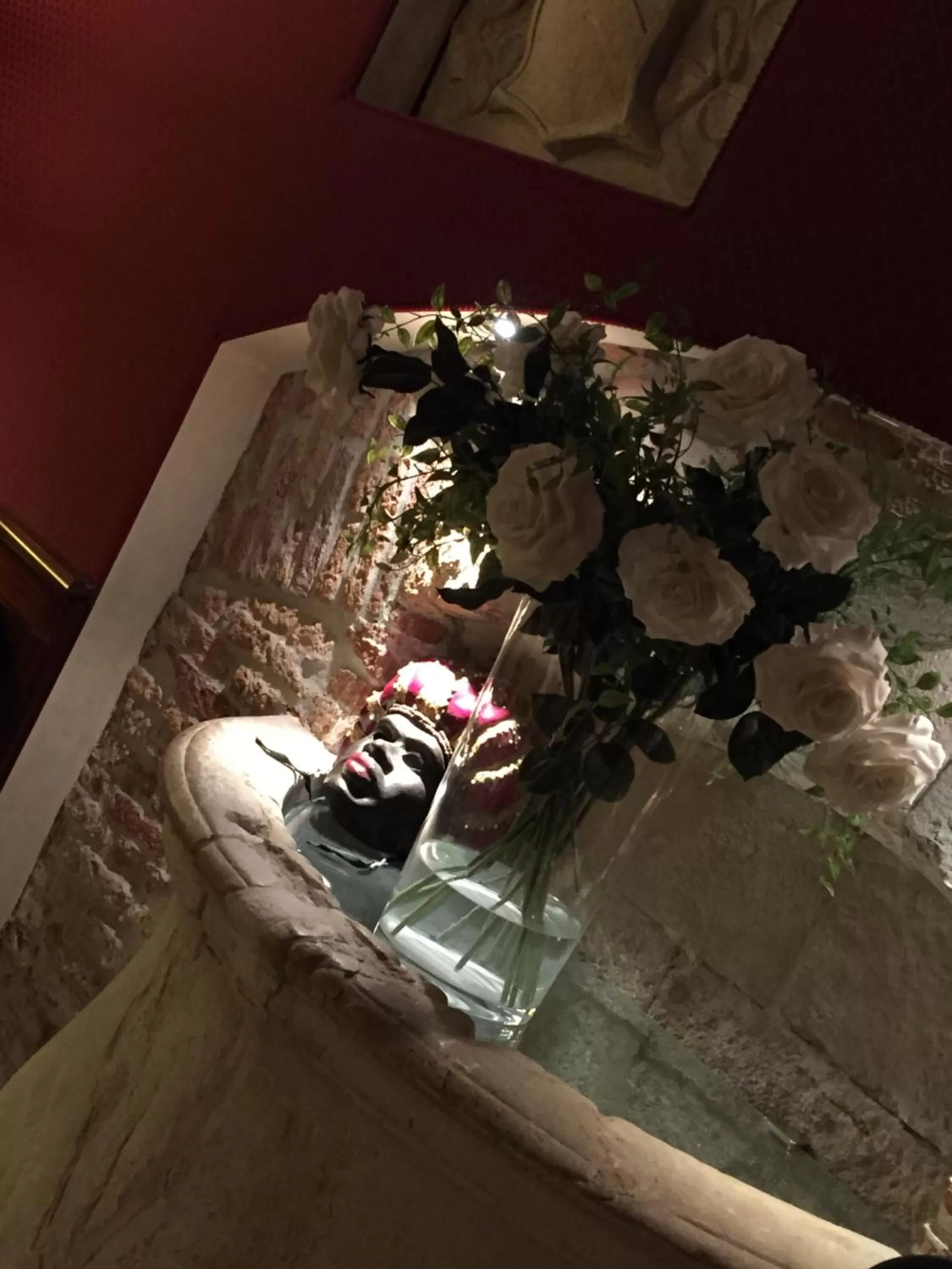 Decorative detail in Duodo Palace Hotel