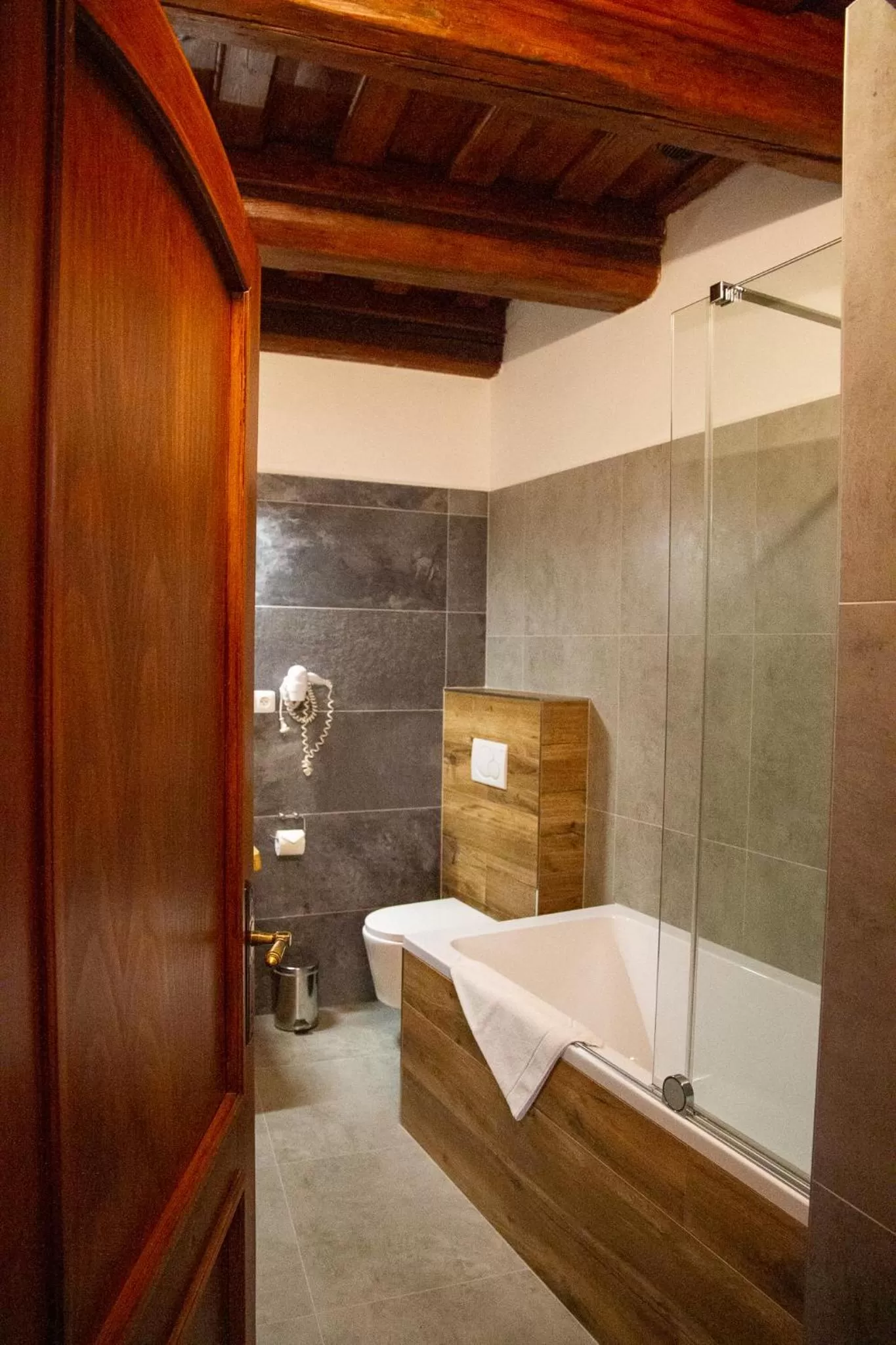 Hotel Svambersky dum