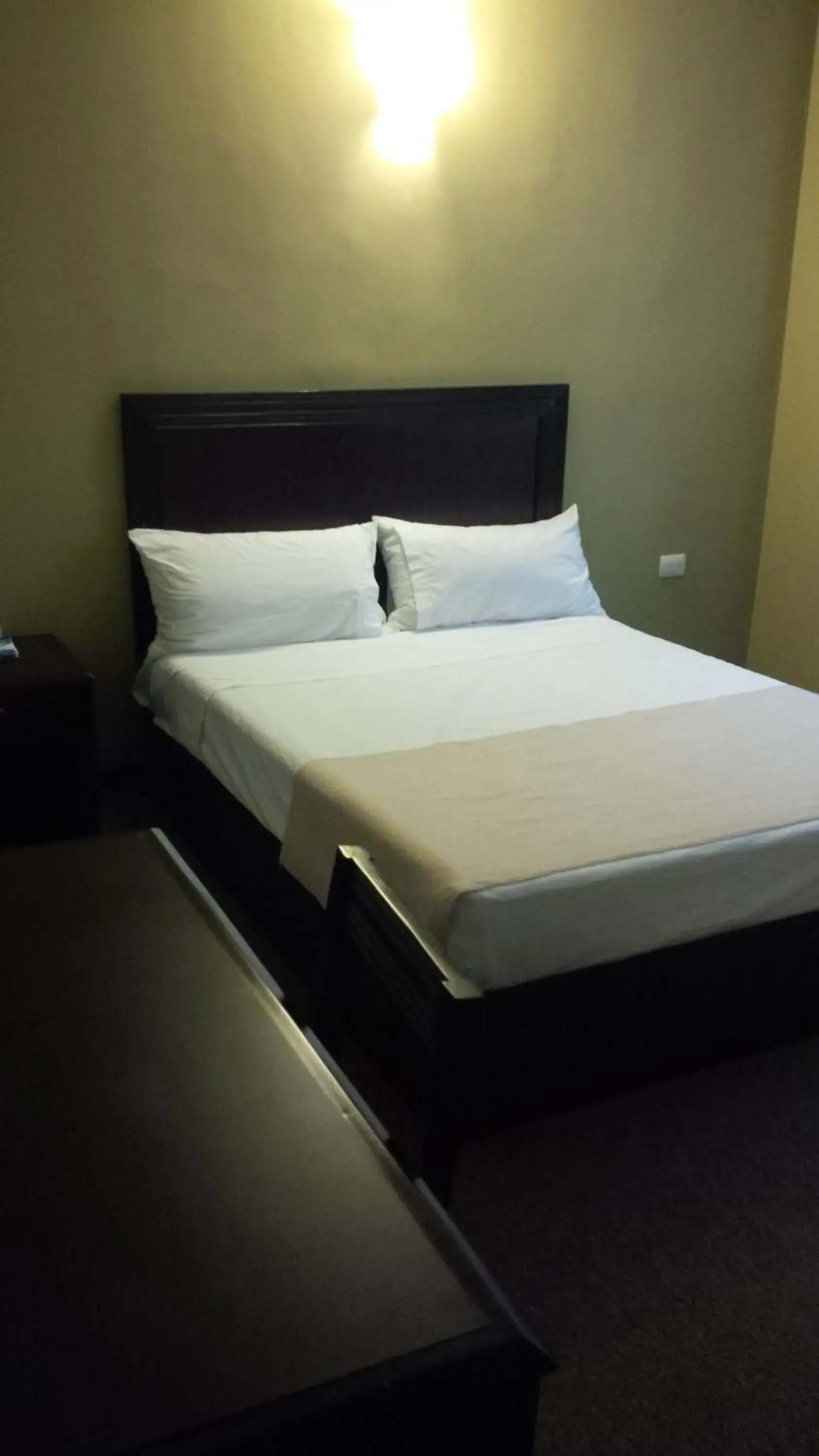 Bed in CHN Hotel Monterrey Santa Fe