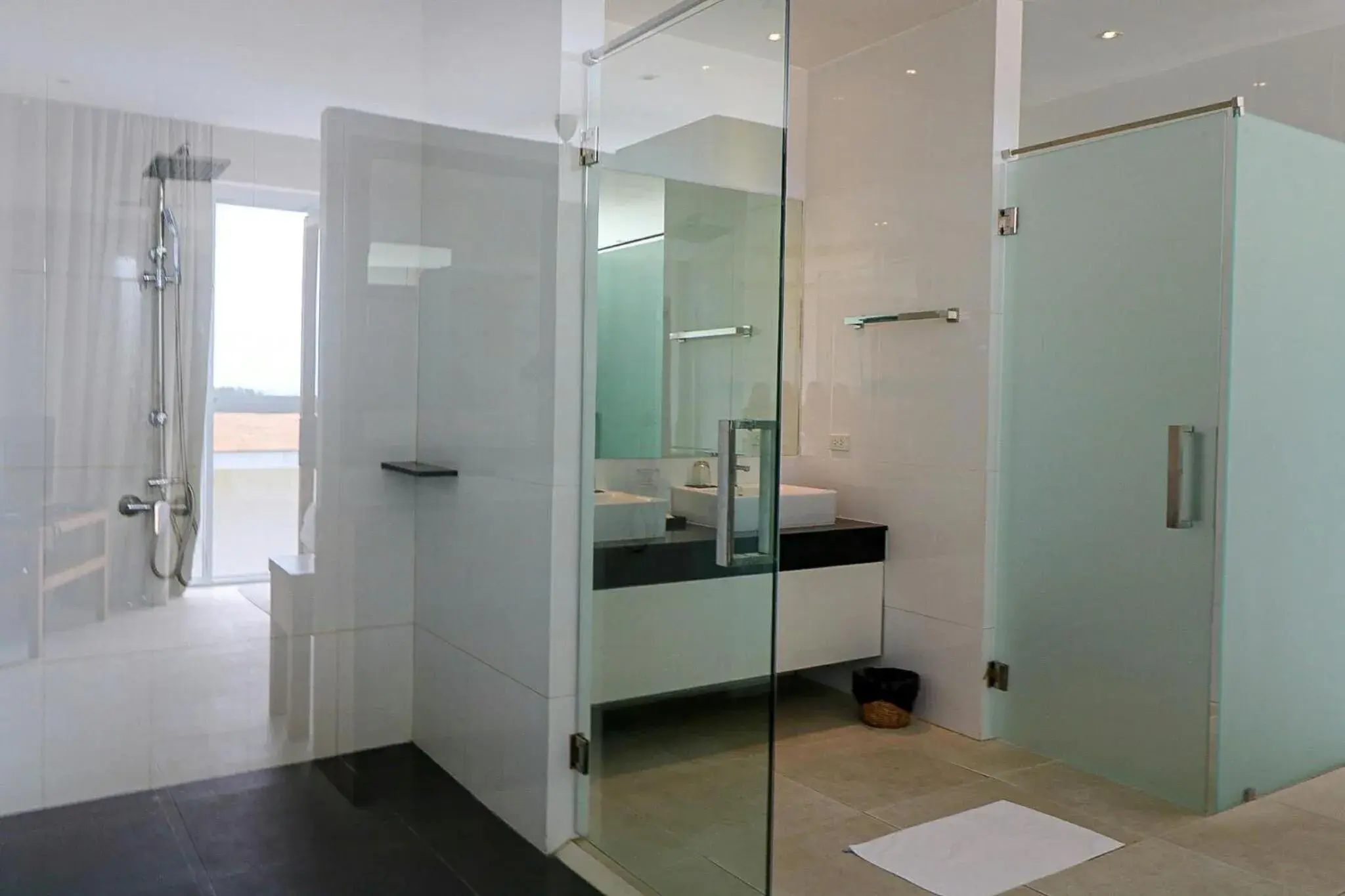 Bathroom in Samui Blue Orchid - Adult Only