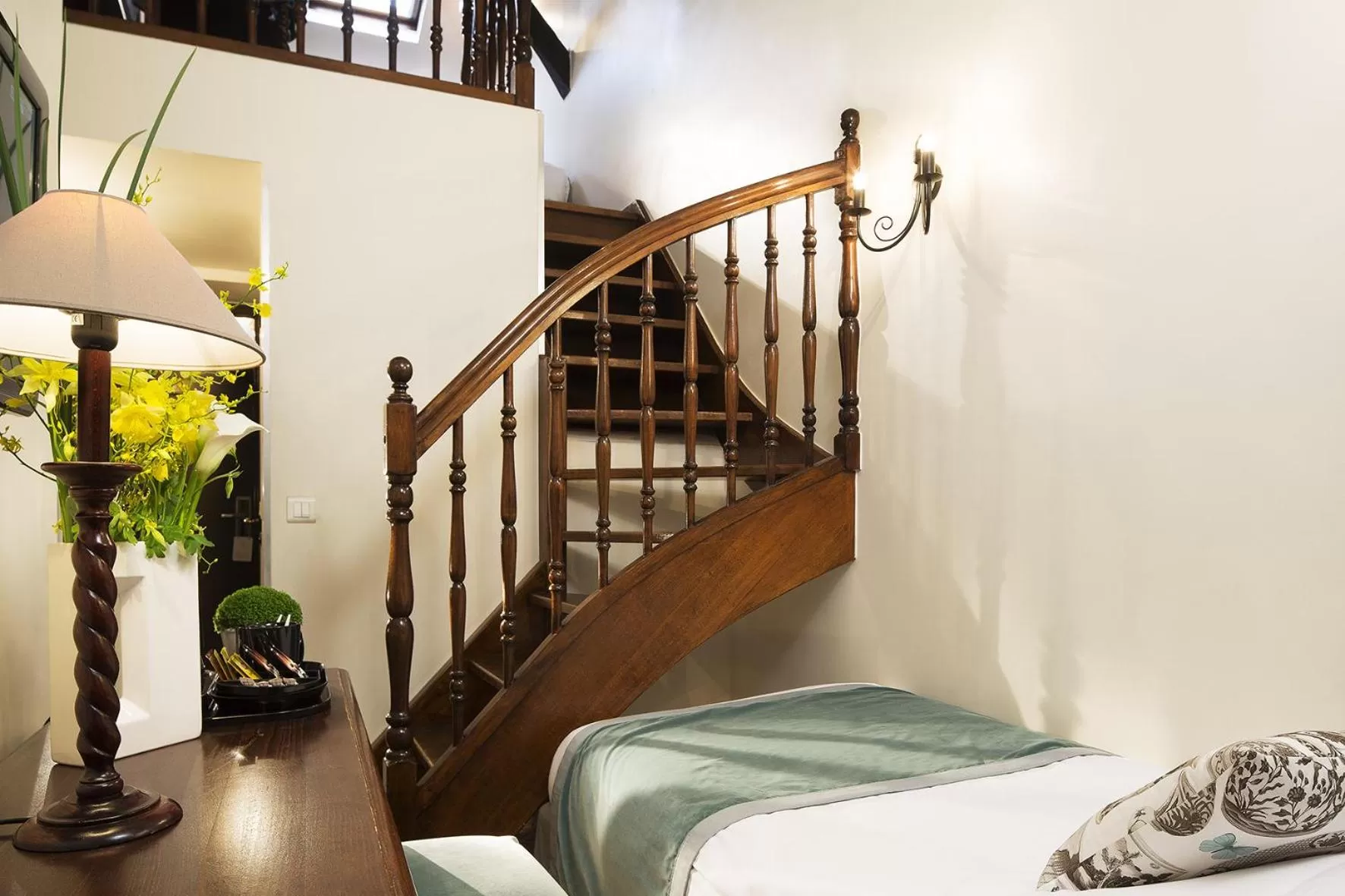 Triple Room in Castex Hotel