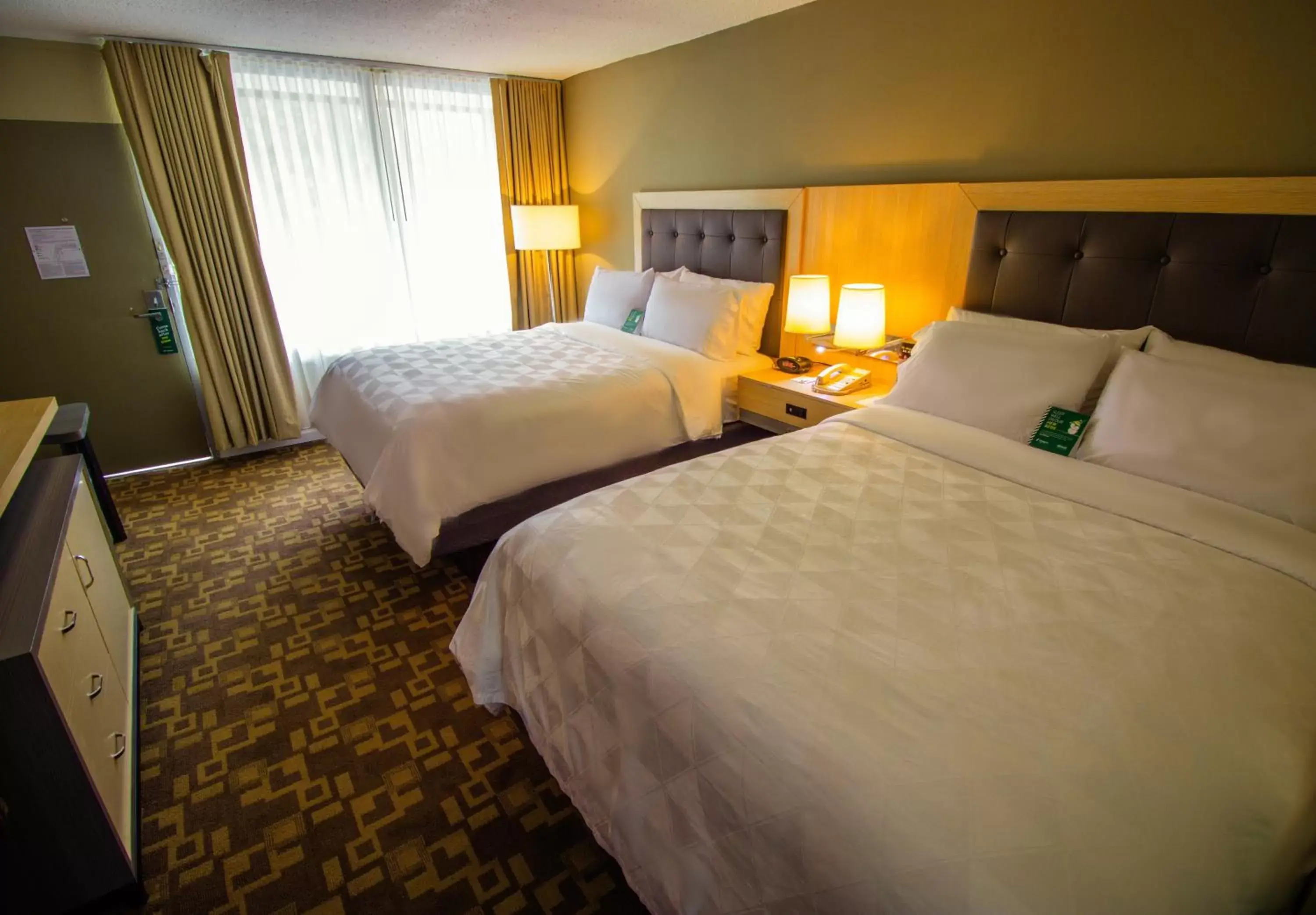 Photo of the whole room, Bed in Holiday Inn Scranton East - Dunmore, an IHG Hotel