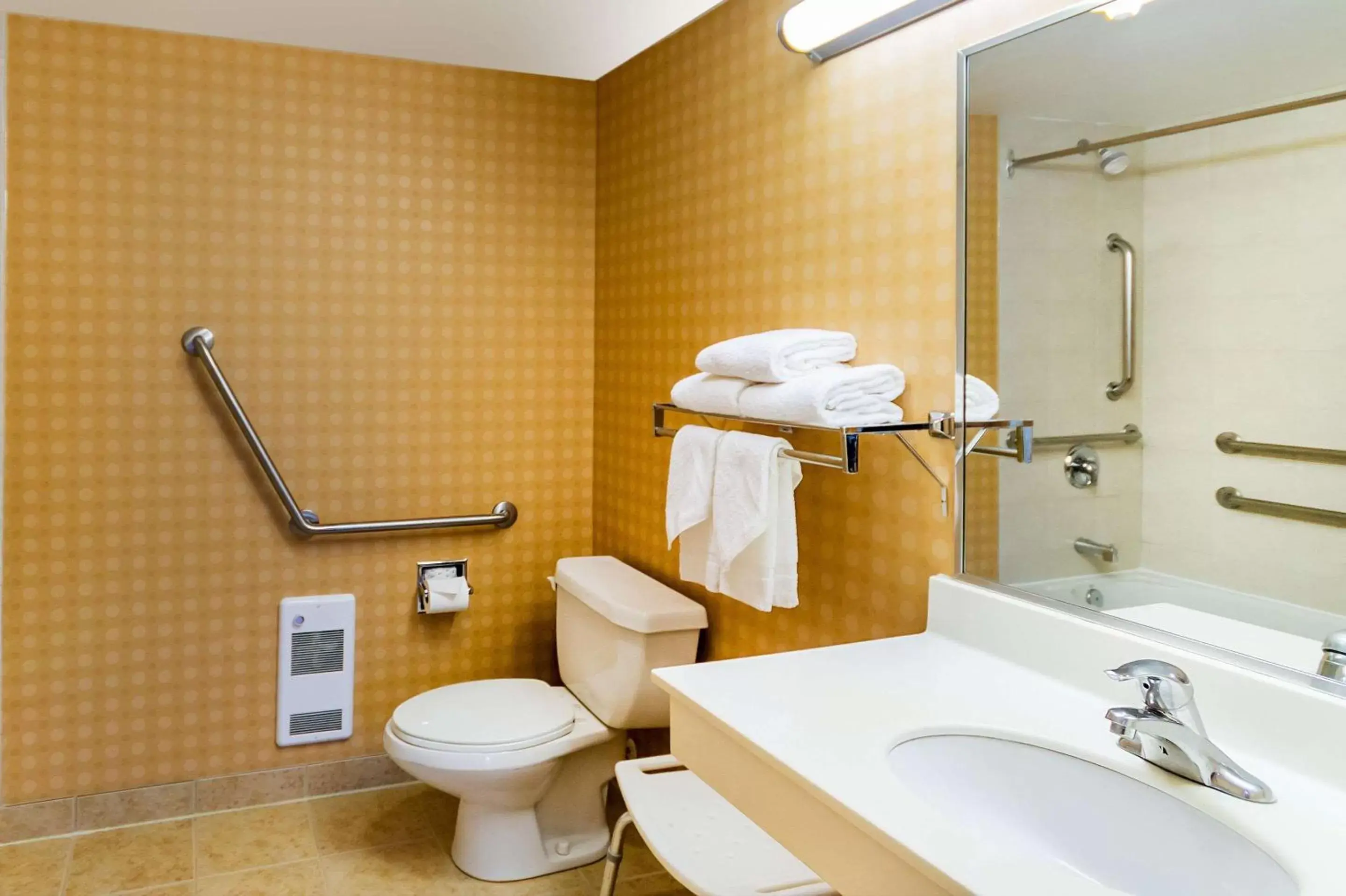 Photo of the whole room, Bathroom in Econo Lodge Inn & Suites University
