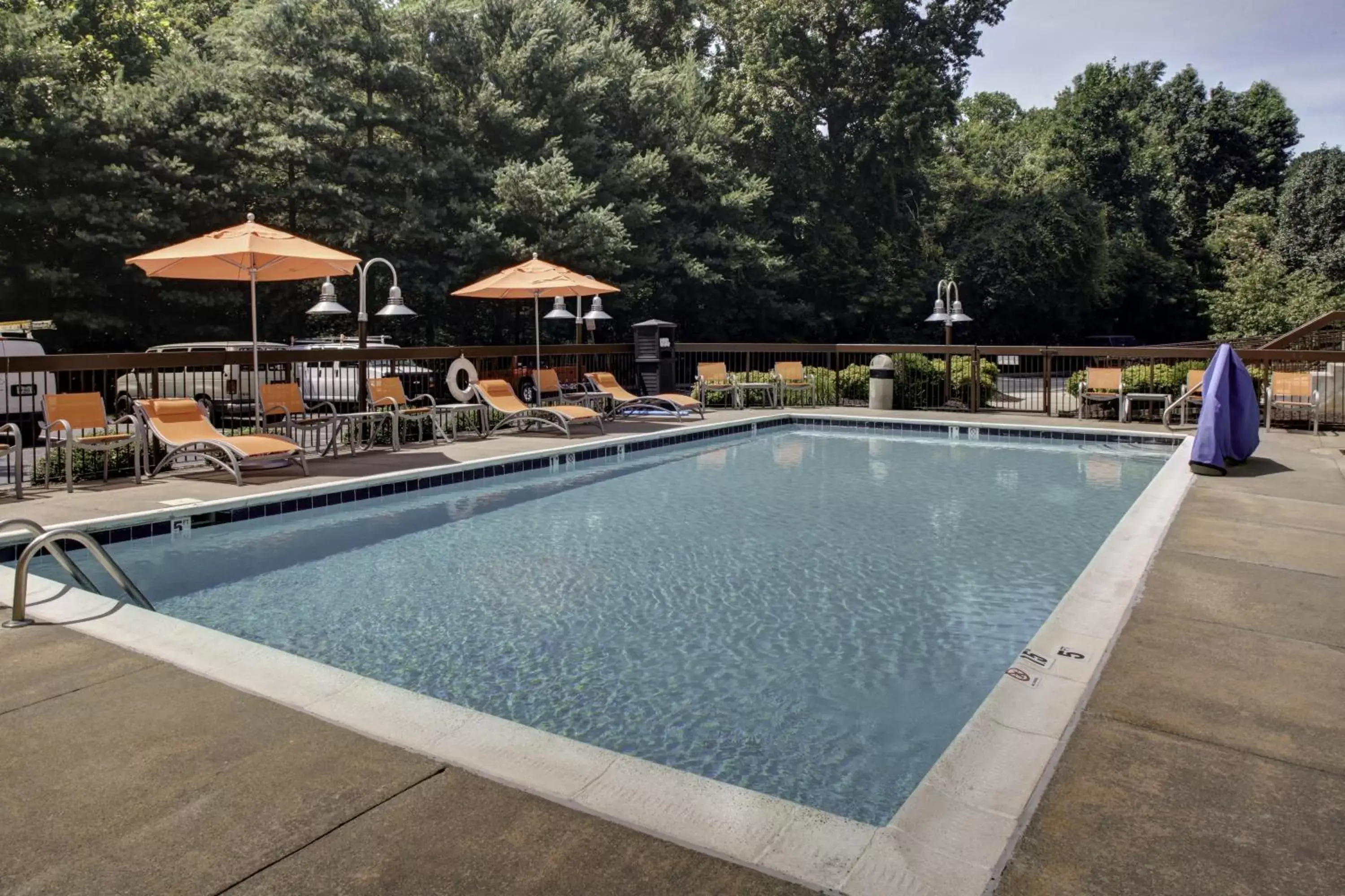 Swimming Pool in Holiday Inn Express Richmond-Mechanicsville, an IHG Hotel