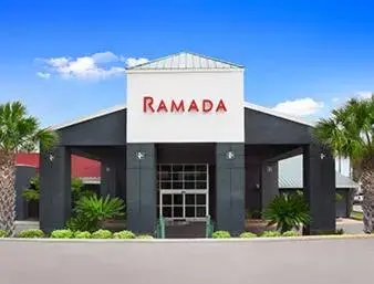 Property Building in Ramada by Wyndham Del Rio