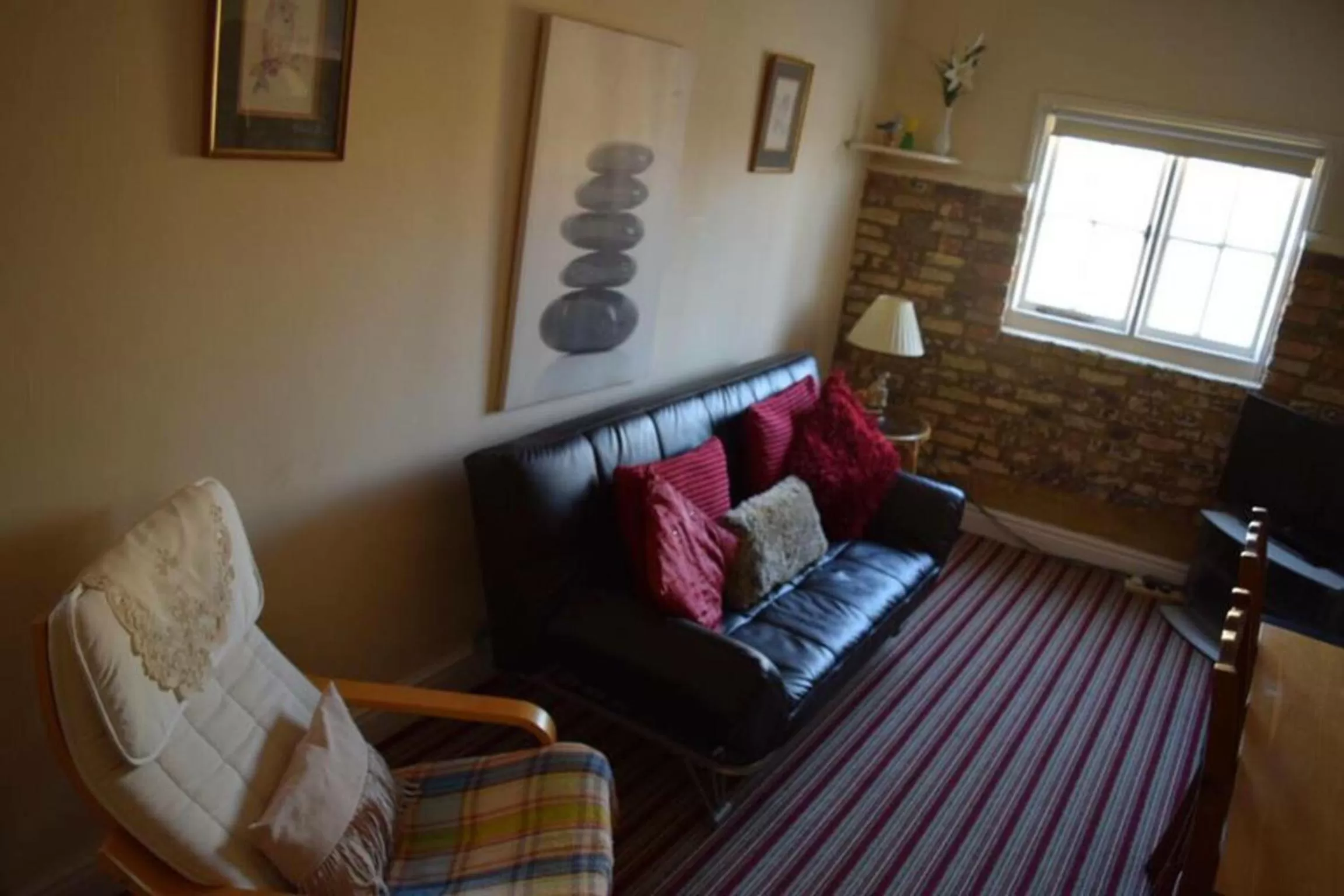 Kitchen or kitchenette in St Peters Bed and Breakfast