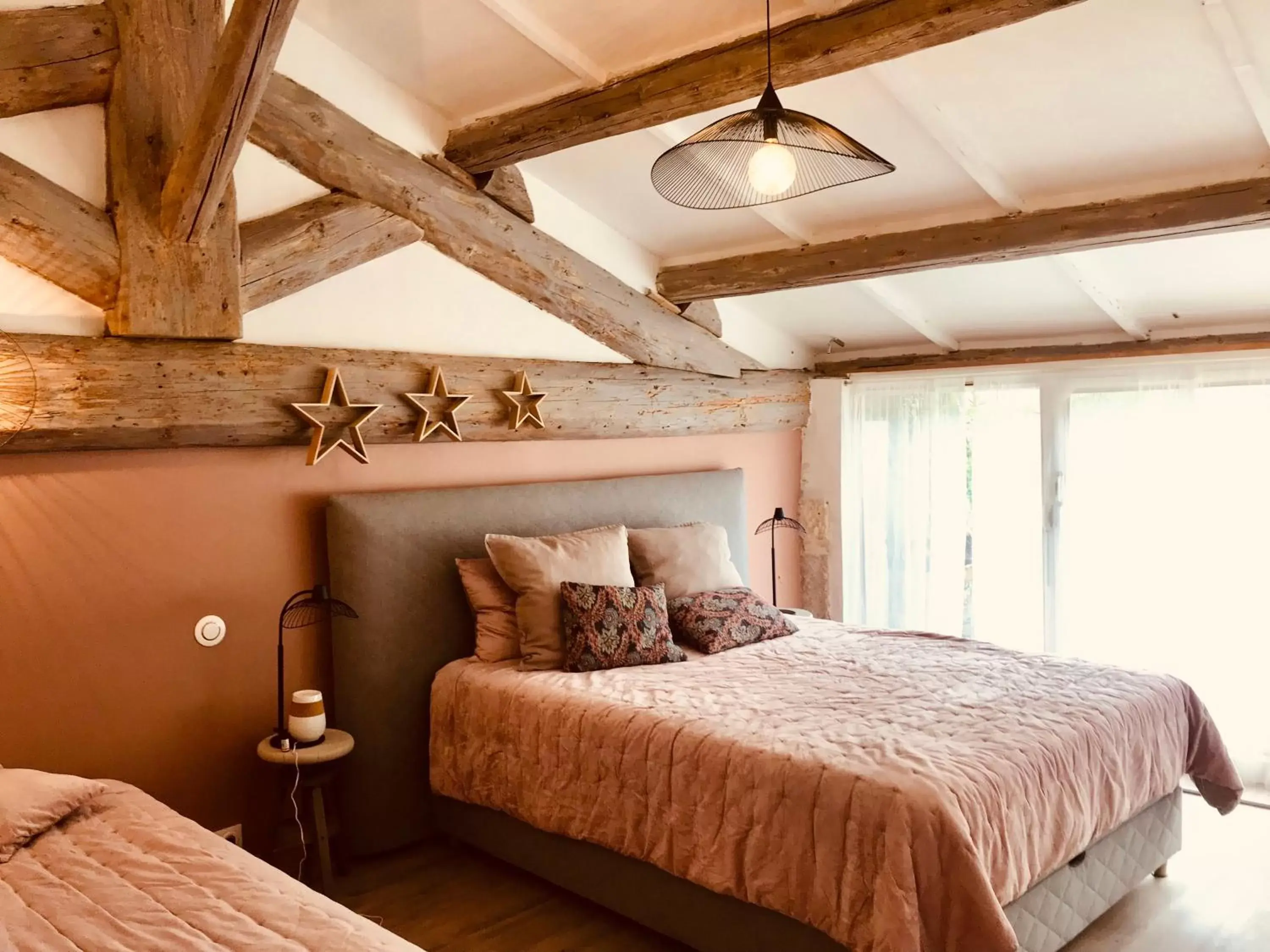 Triple Room with Private Bathroom in M&S - Maison FÉRAUD Triple Room with Private Bathroom in M&S - Maison FÉRAUD