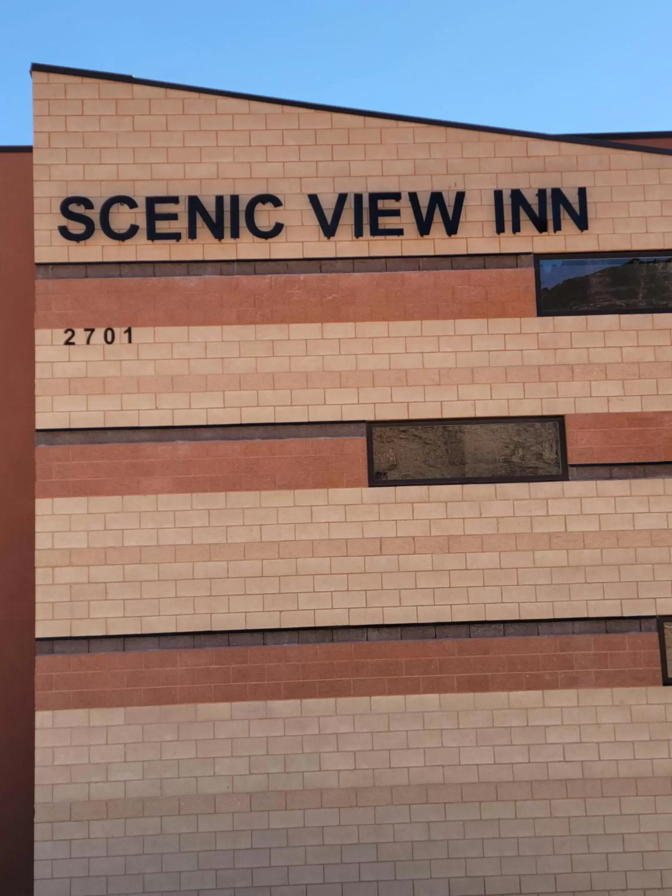 Logo/Certificate/Sign in Scenic View Inn & Suites Moab