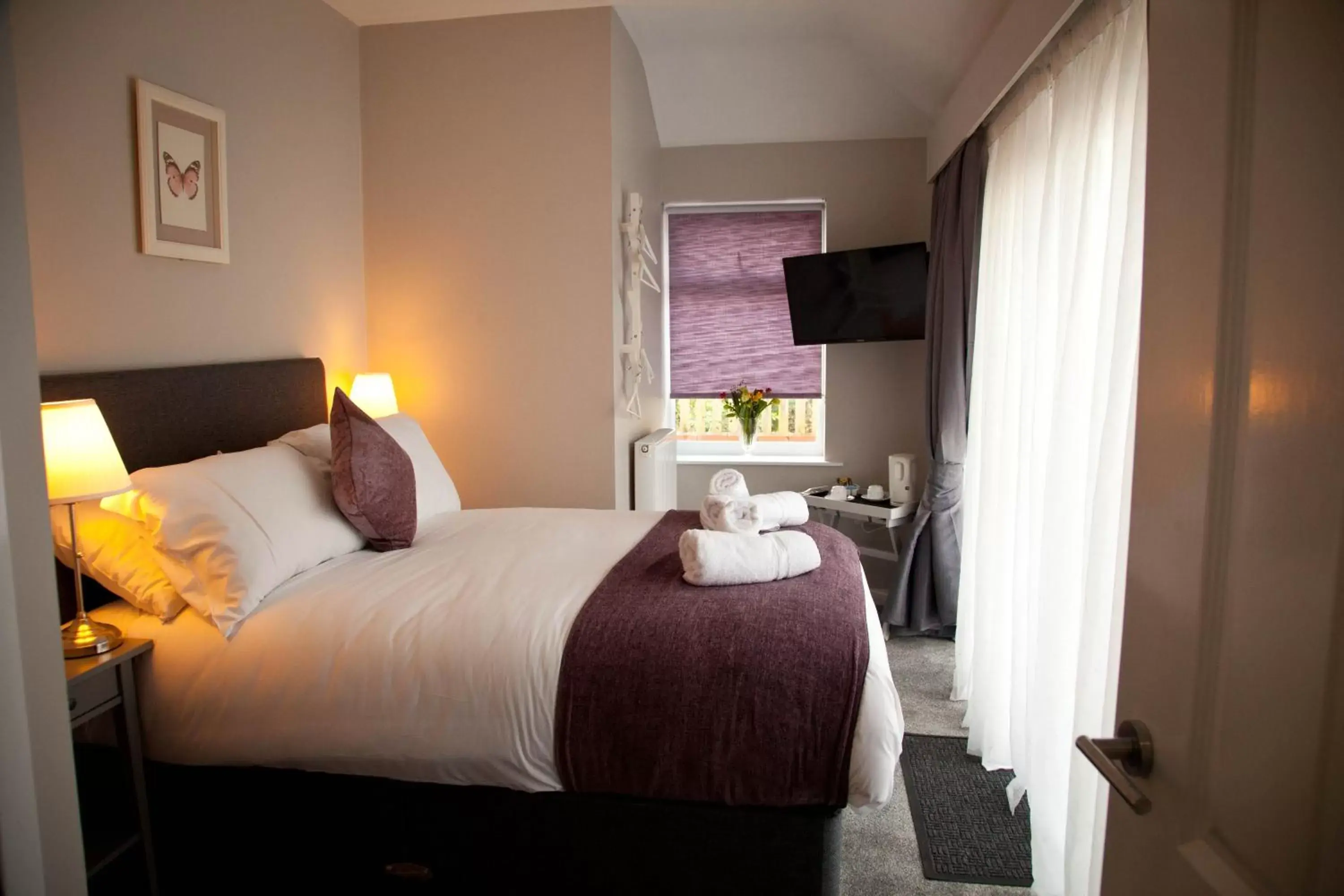 Bed in Rowton Poplars Hotel Bed in Rowton Poplars Hotel