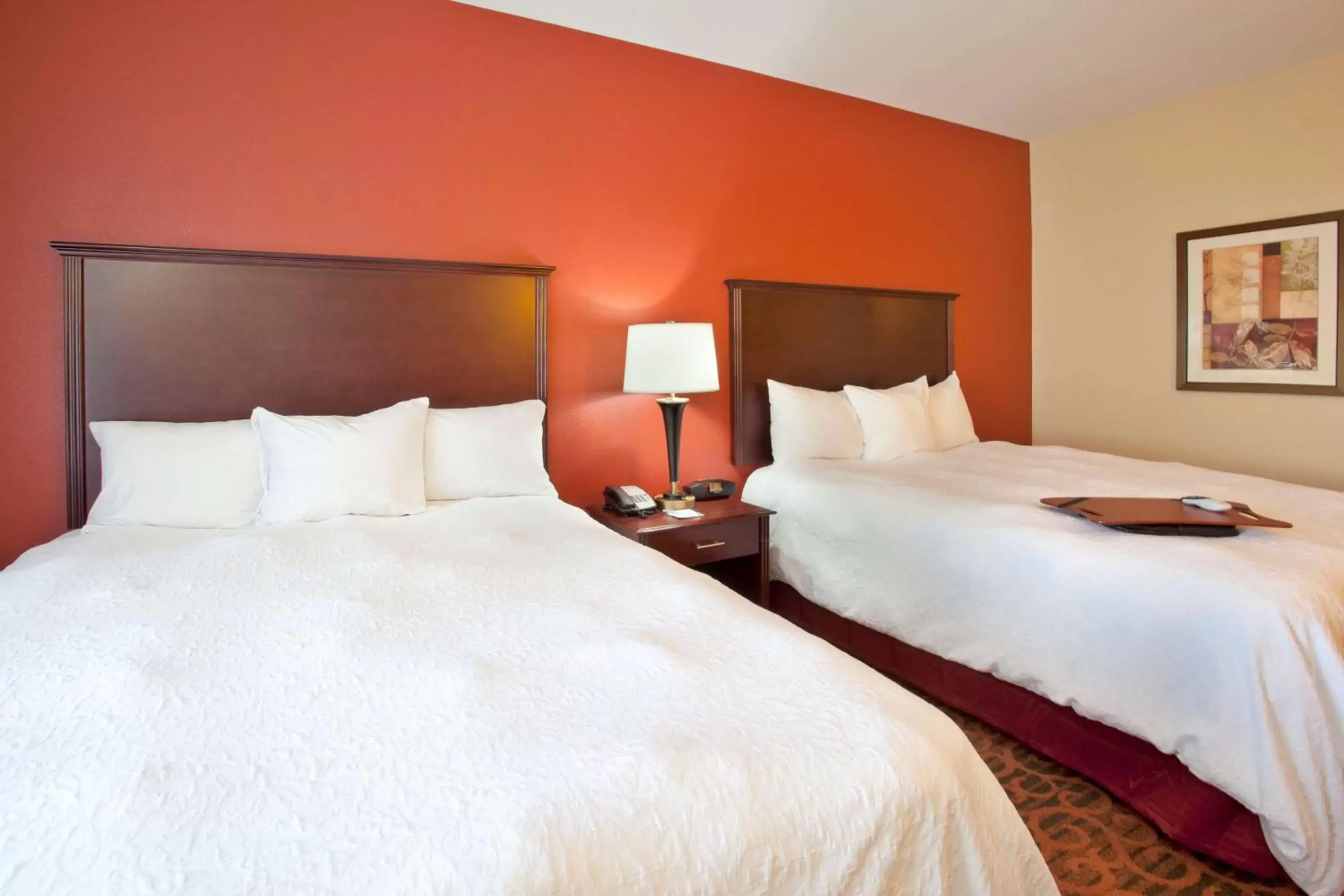 Bed in Hampton Inn & Suites Fort Worth-West-I-30