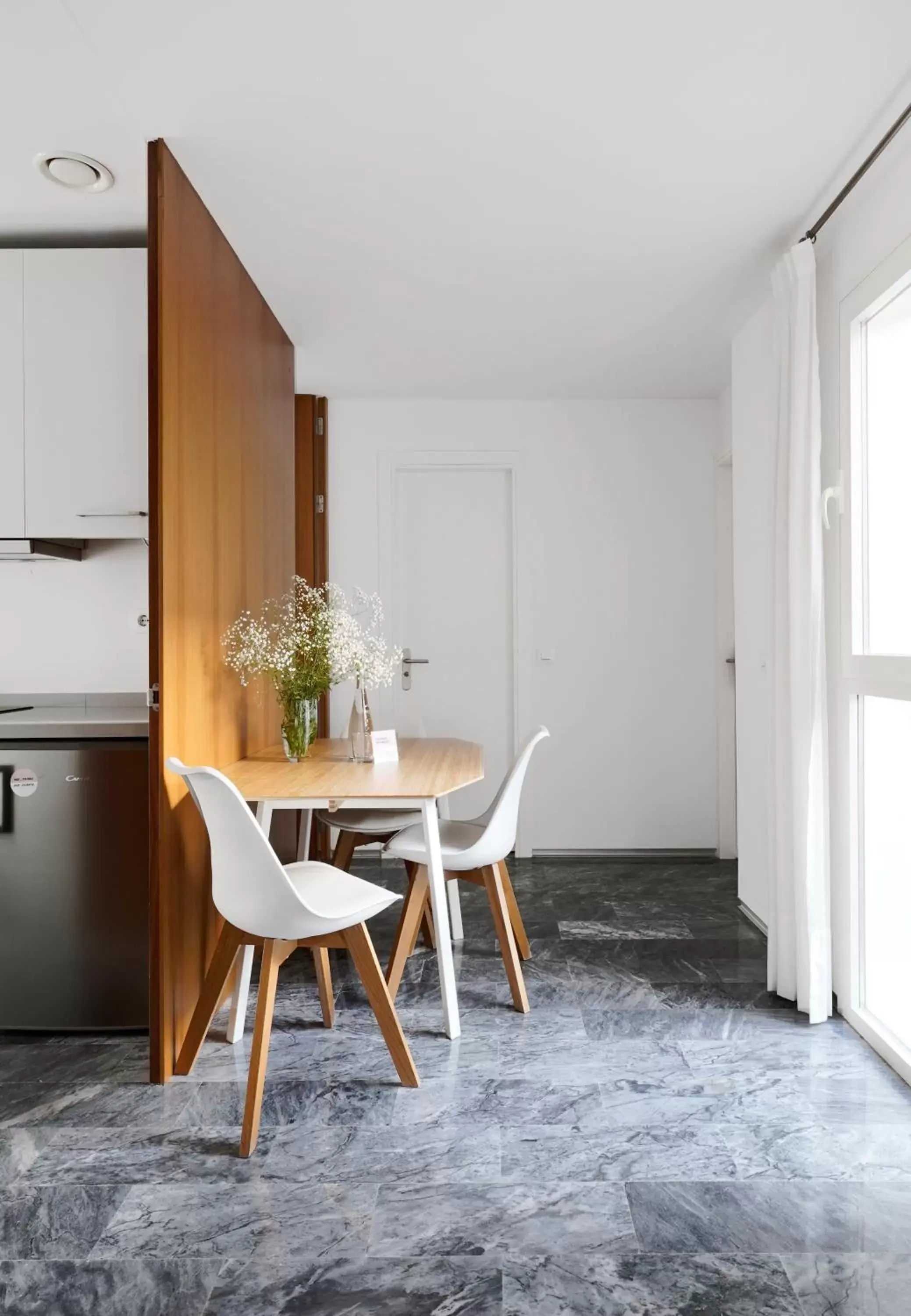 Dining Area in numa I Jondo Apartments