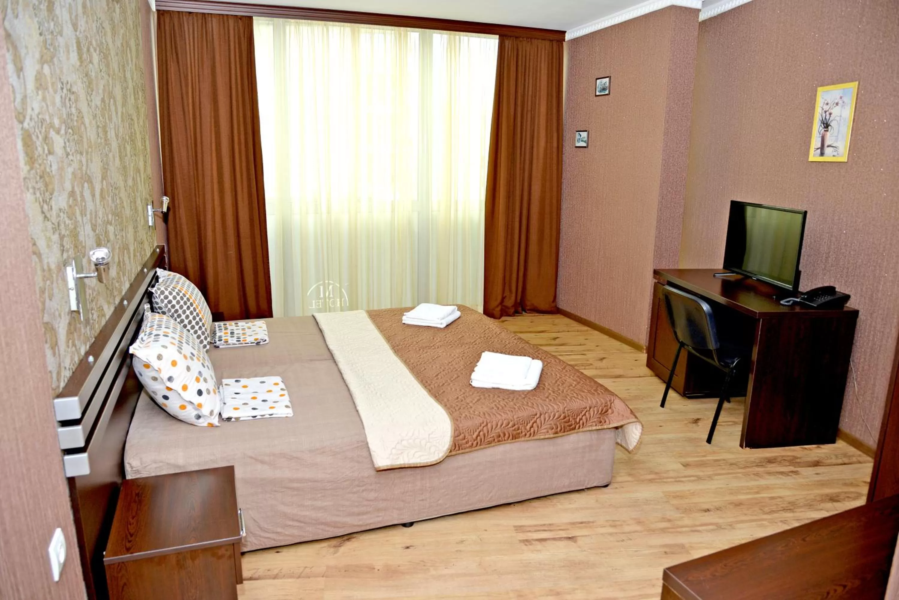 Photo of the whole room in Dream Hotel