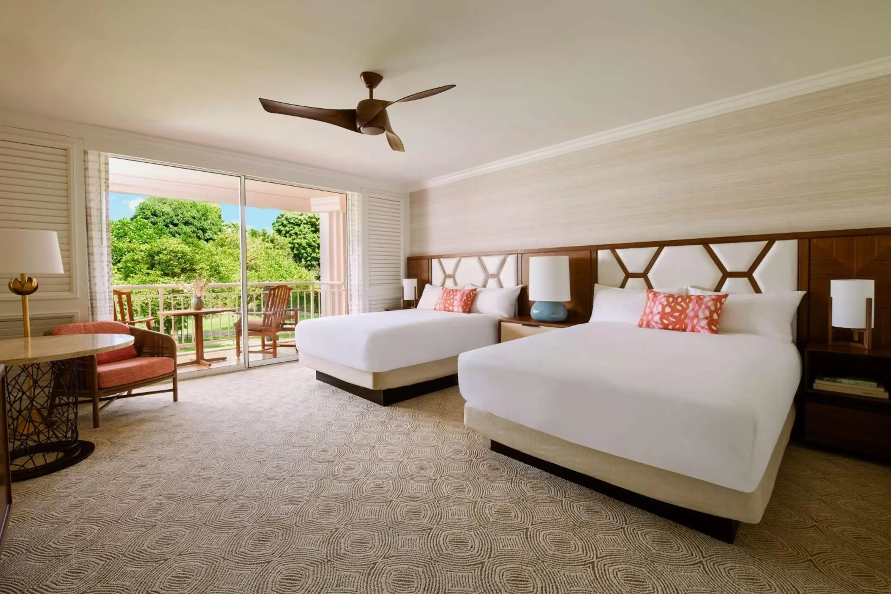 Queen Room with Two Queen Beds and Terrace View in Grand Wailea Resort Hotel & Spa, A Waldorf Astoria Resort
