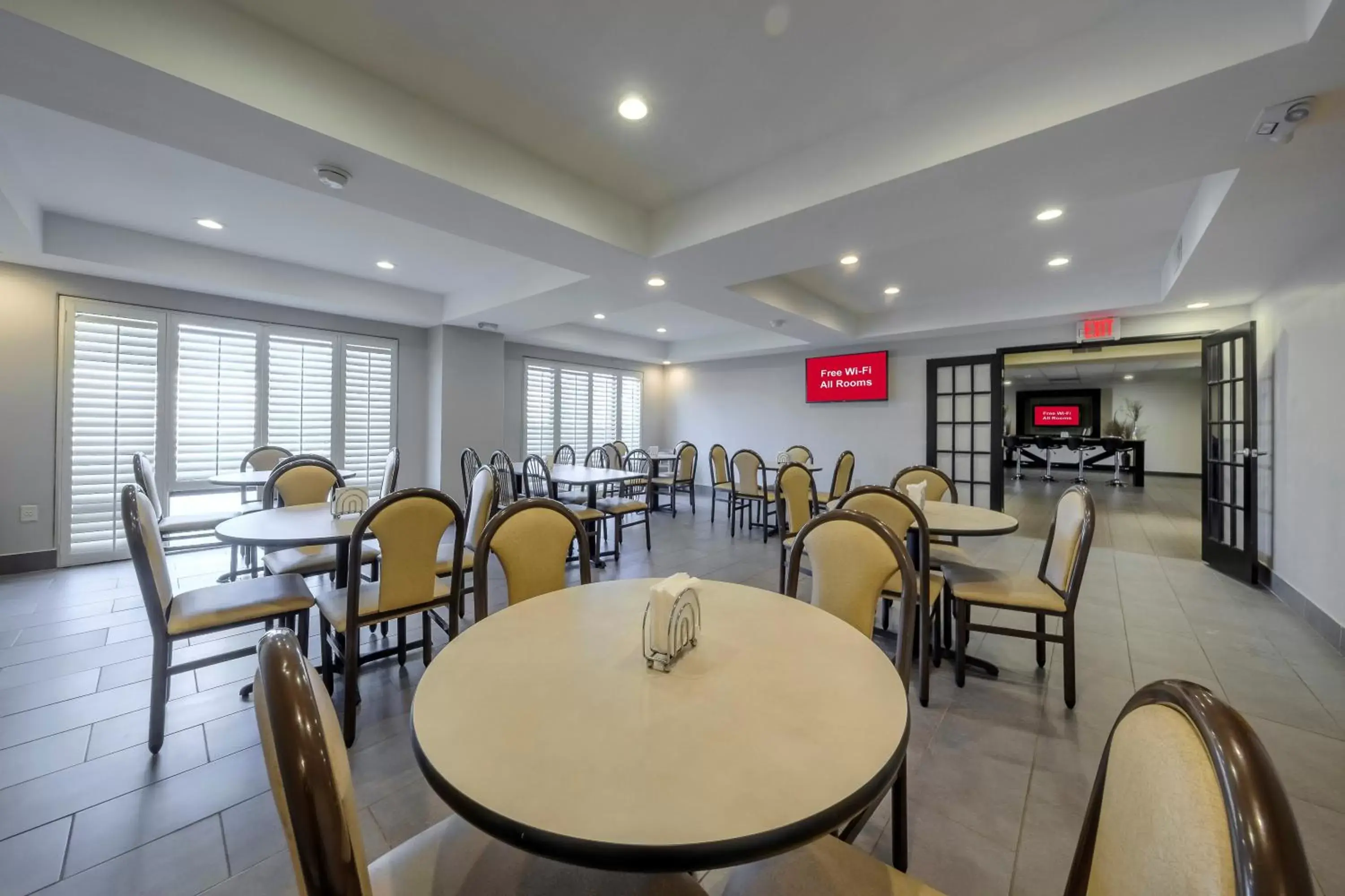 Lobby or reception, Restaurant/Places to Eat in Red Roof Inn Yemassee