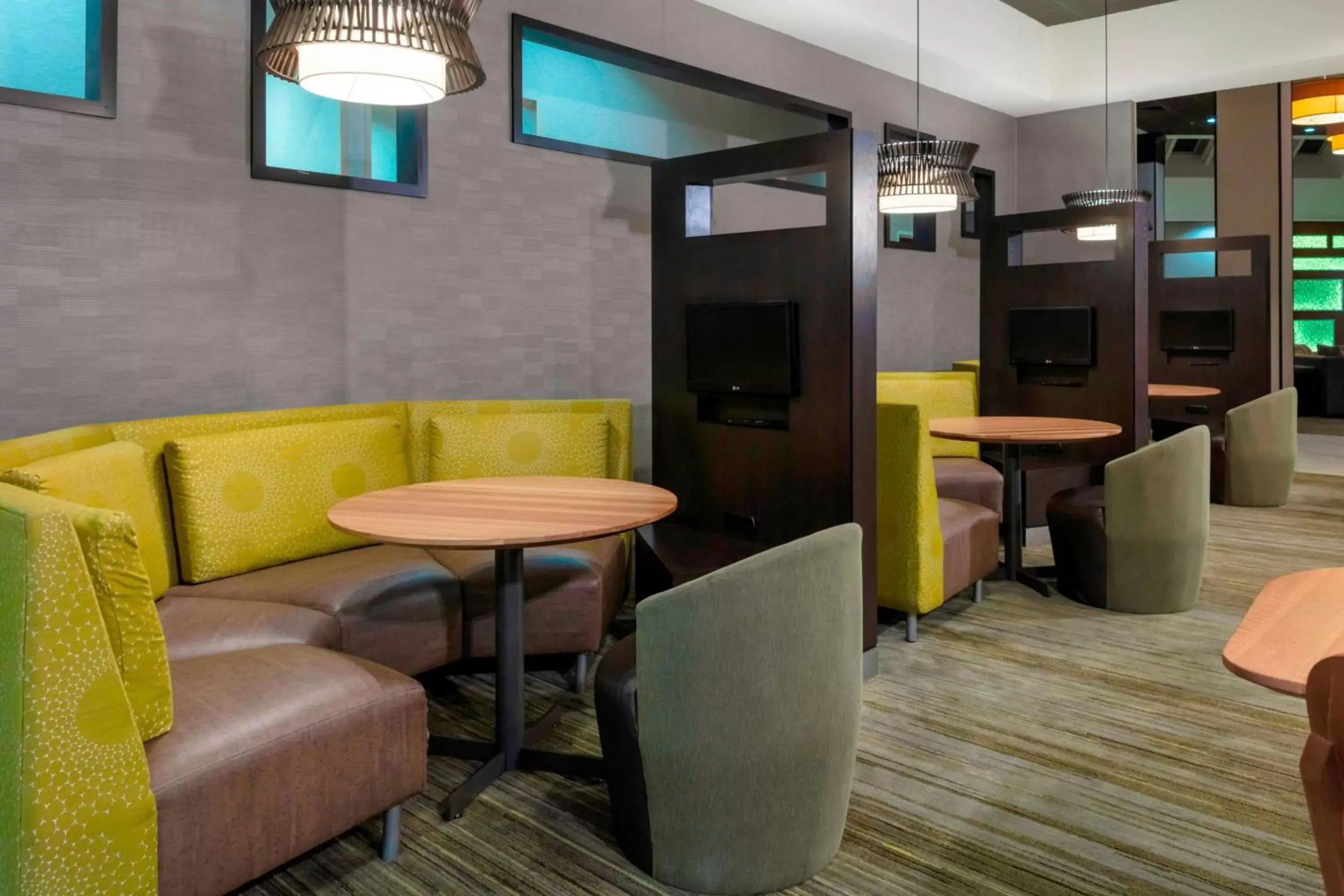 Other, Seating Area in Courtyard by Marriott Killeen