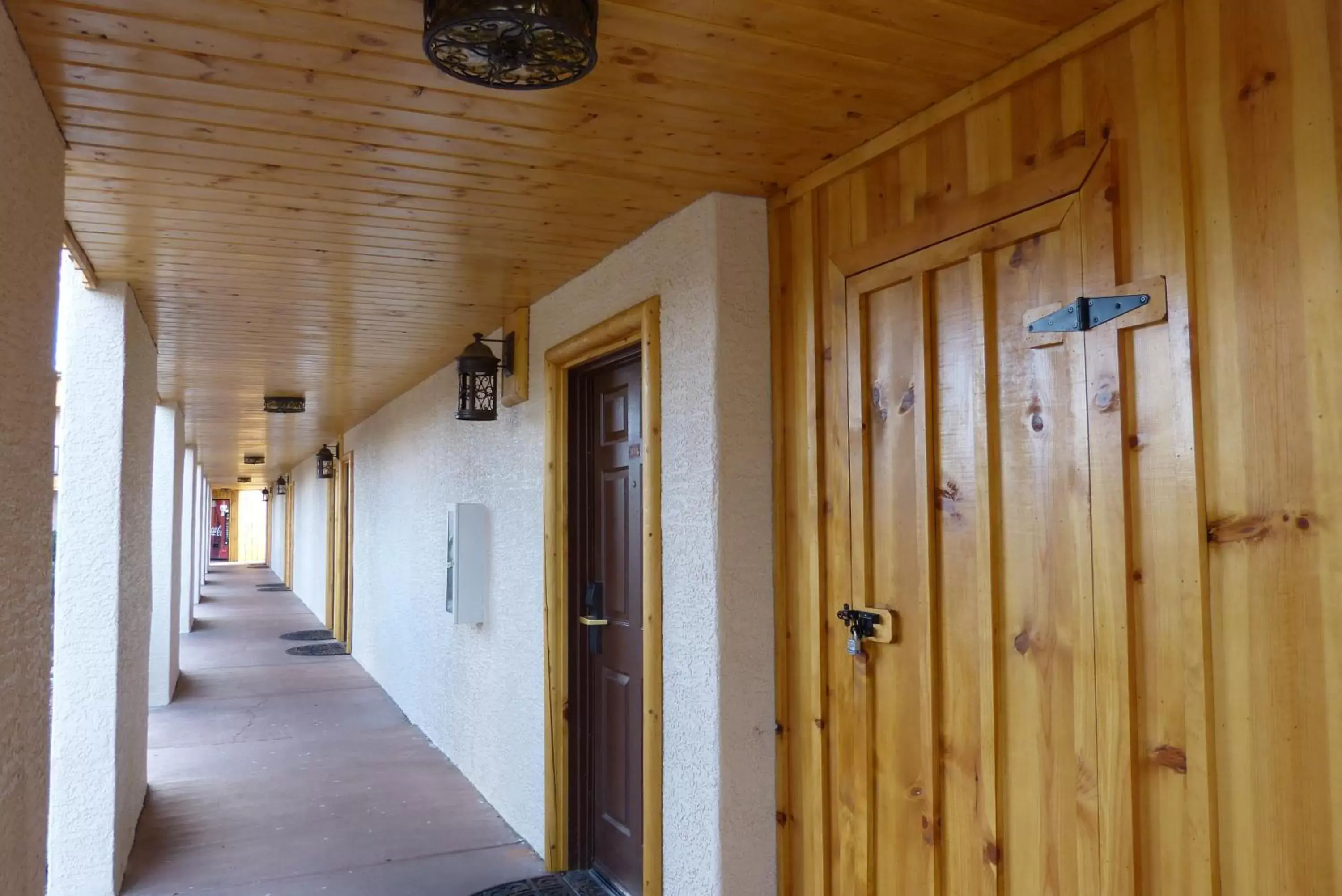 Property building in Grand Canyon Inn and Motel - South Rim Entrance