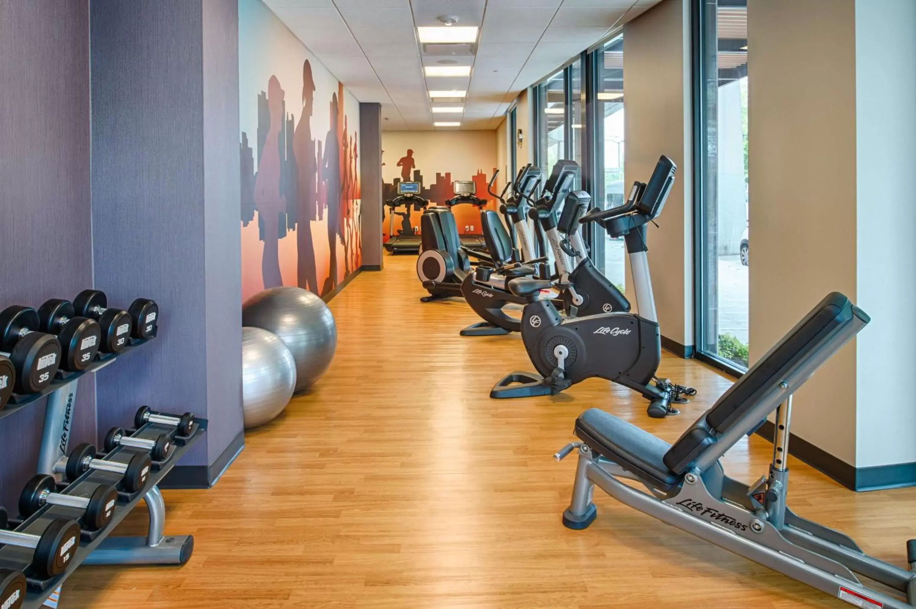 Fitness centre/facilities in Hyatt House Seattle Downtown