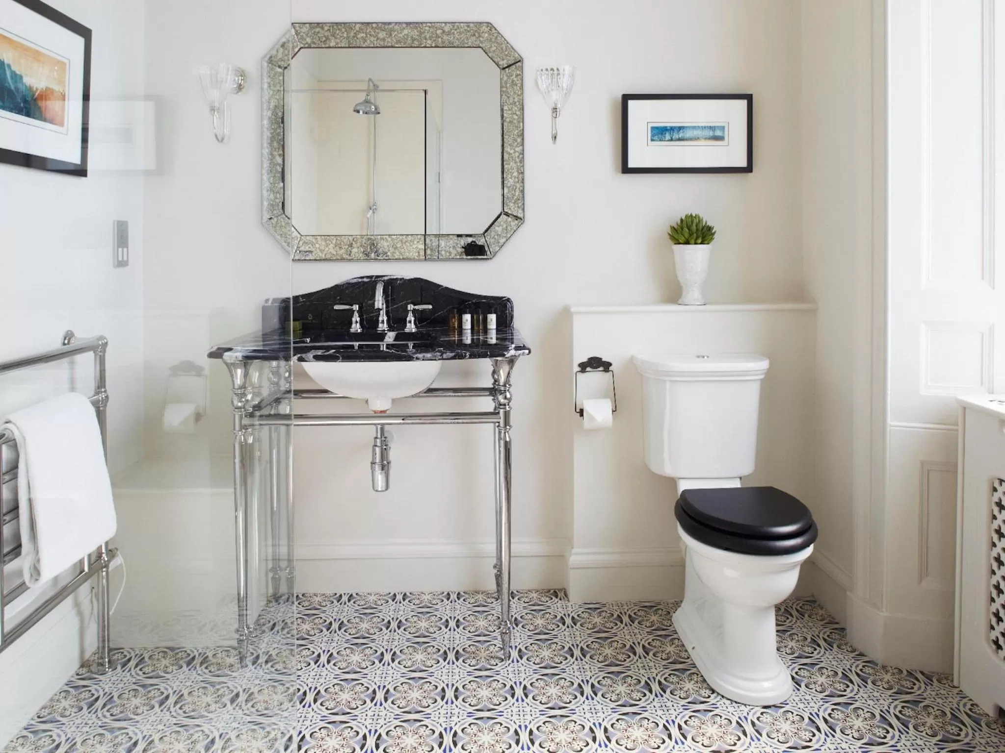 Bathroom in The Roseate Edinburgh - Small Luxury Hotels of the World