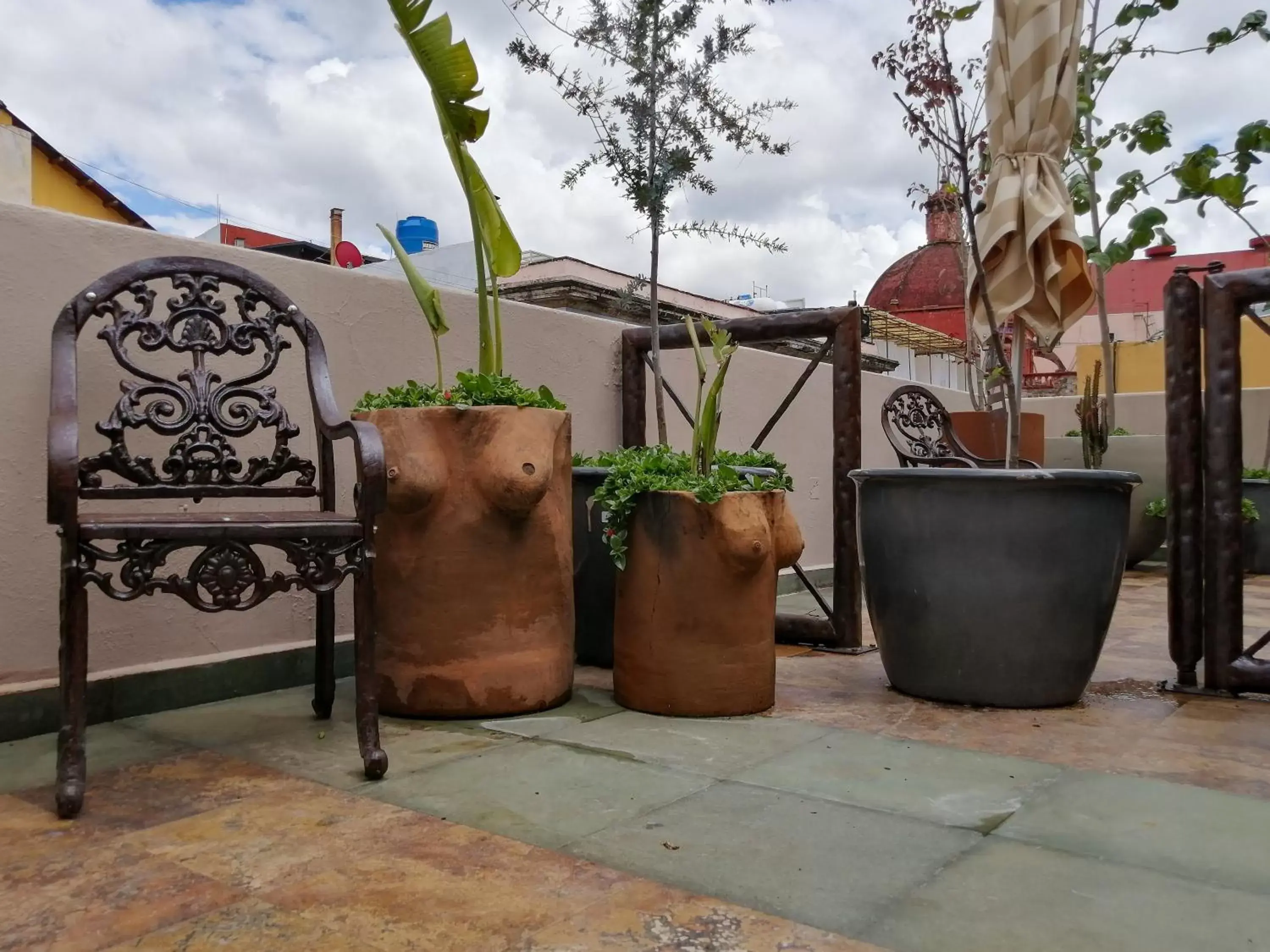 Balcony/Terrace in Casona Alonso 10- Hotelito Mexicano