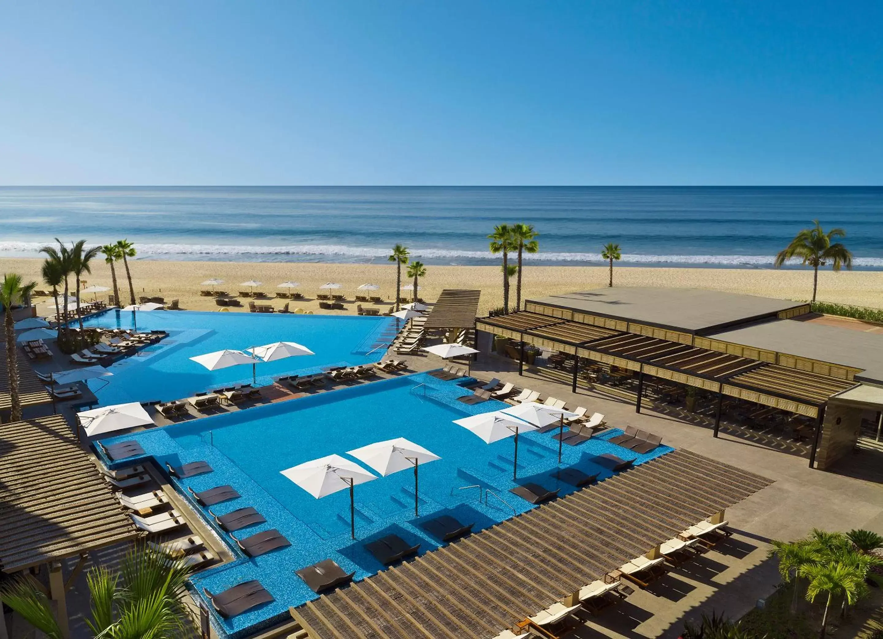 Beach, Pool View in Krystal Grand Los Cabos - All Inclusive