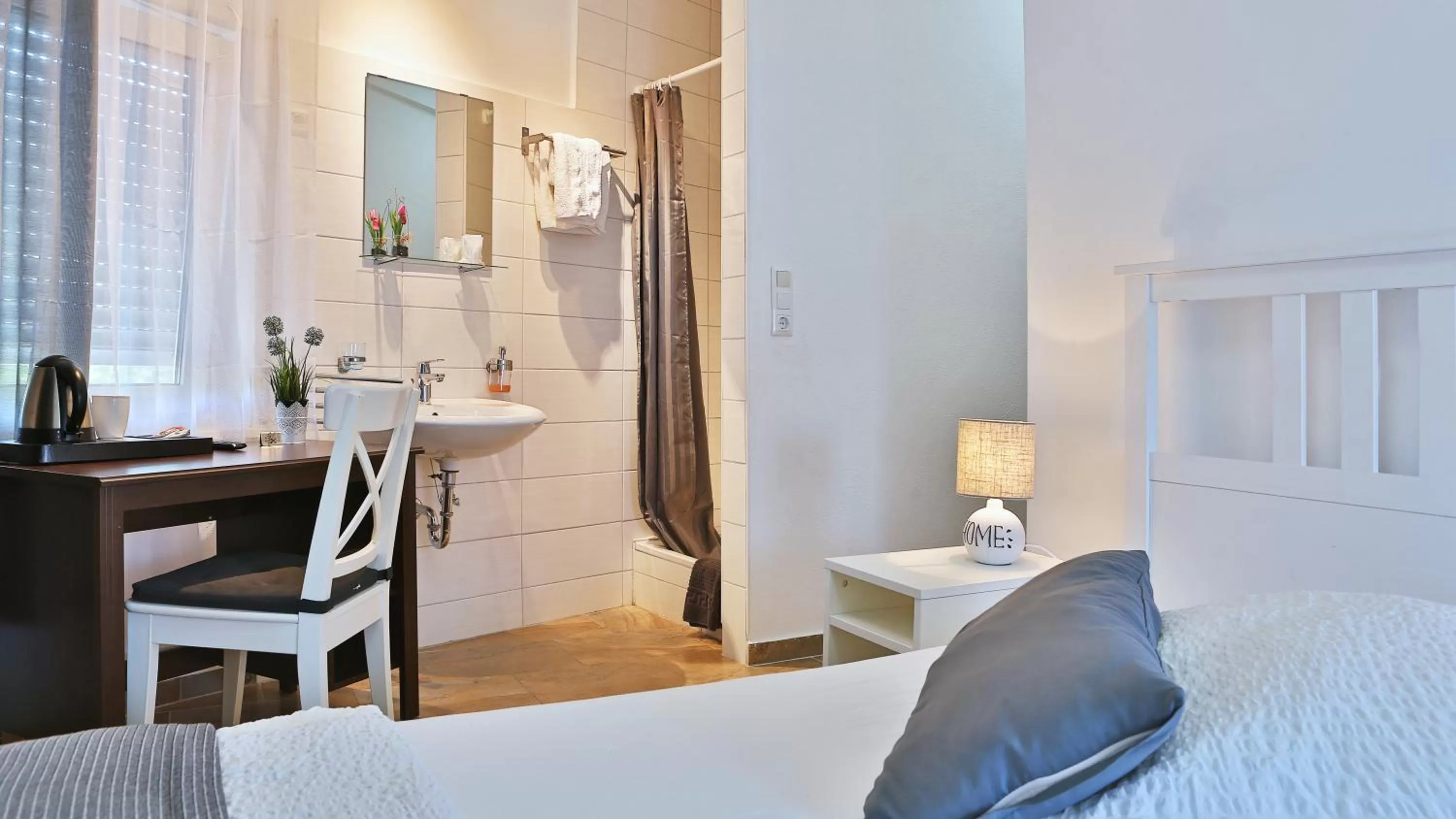 Bed in Hotel Frankenthaler Hof