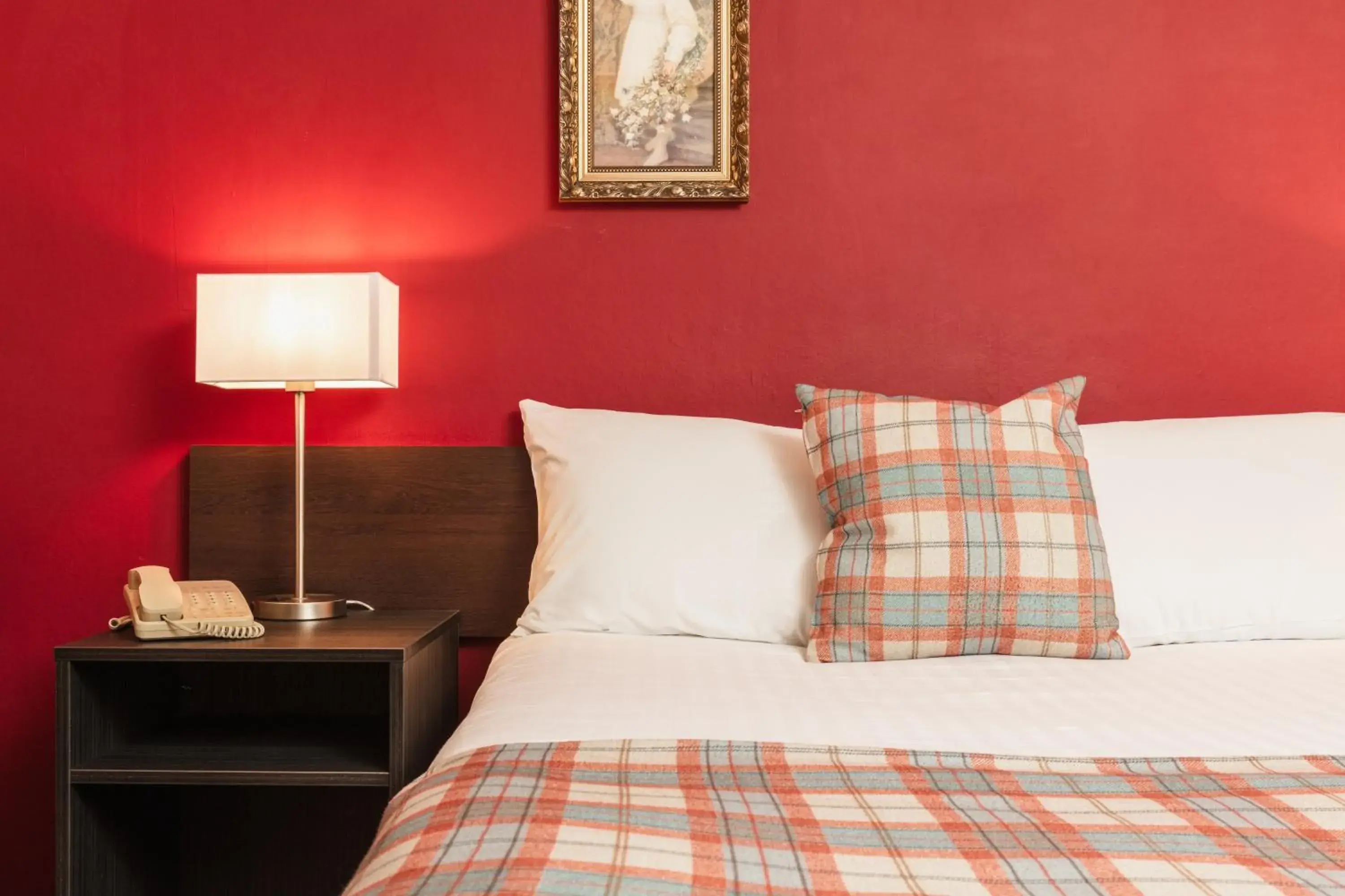 Bedroom, Bed in Highlander Hotel ‘A Bespoke Hotel’ Bedroom, Bed in Highlander Hotel ‘A Bespoke Hotel’